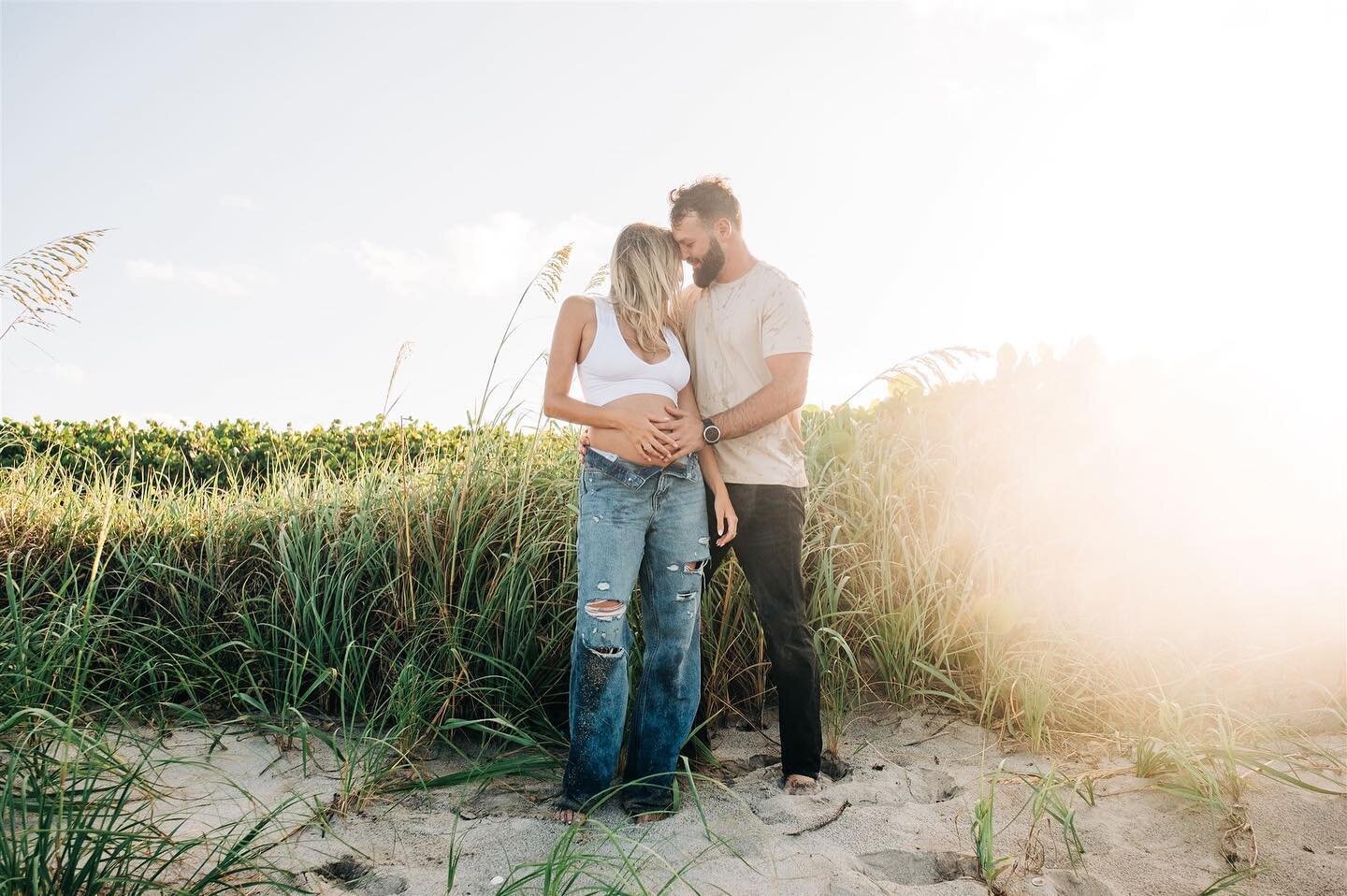 I&rsquo;m a sucker for getting some of that hazy evening sunlight in the frame. ✨
Work with me this Fall! Session spots are open September-December.