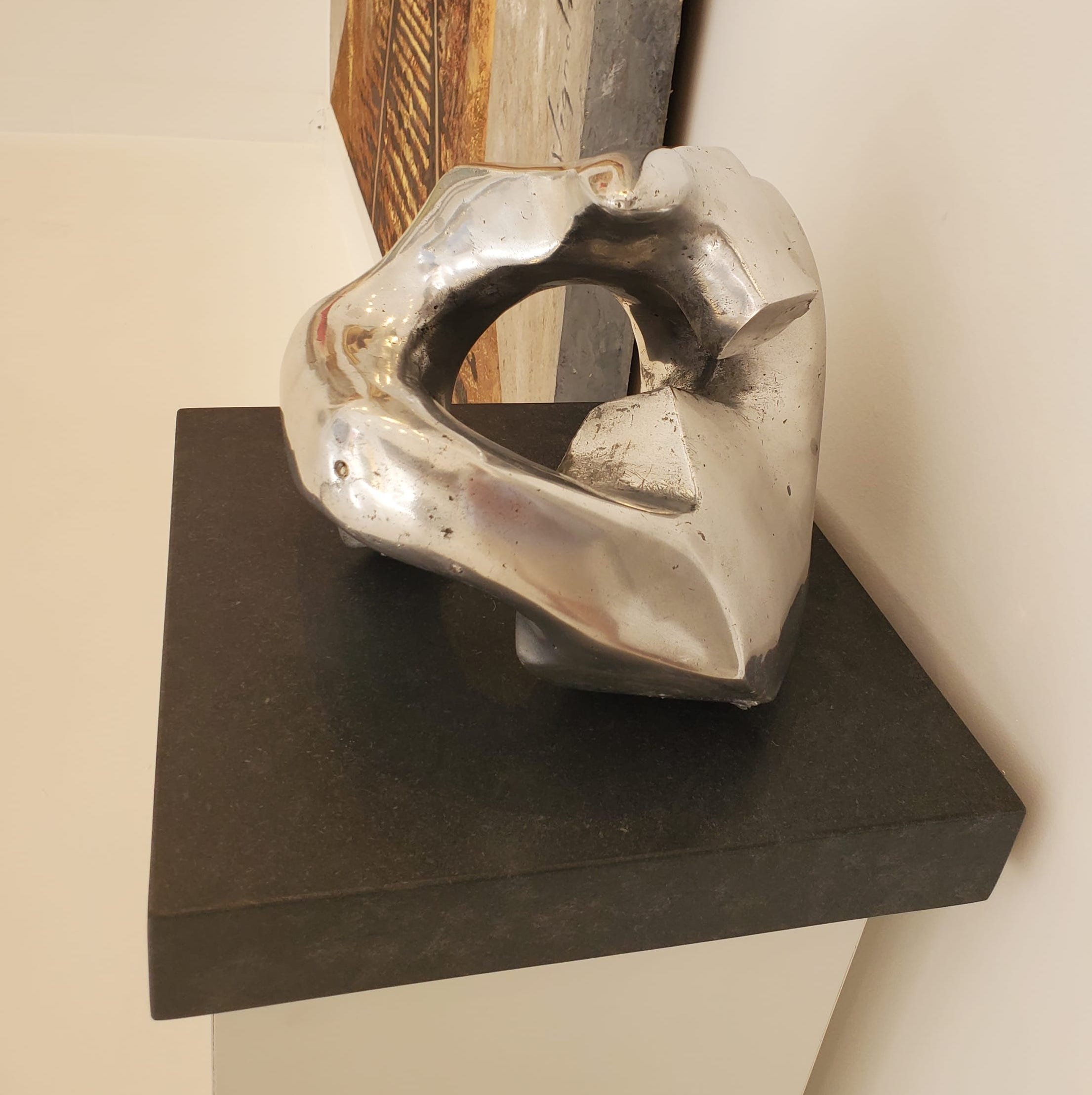 Teresa Eguibar Taurus Sculpture, Escultura, Metal Oscar Molina Gallery Fine Art Southampton New York Contemporary  3.jpeg