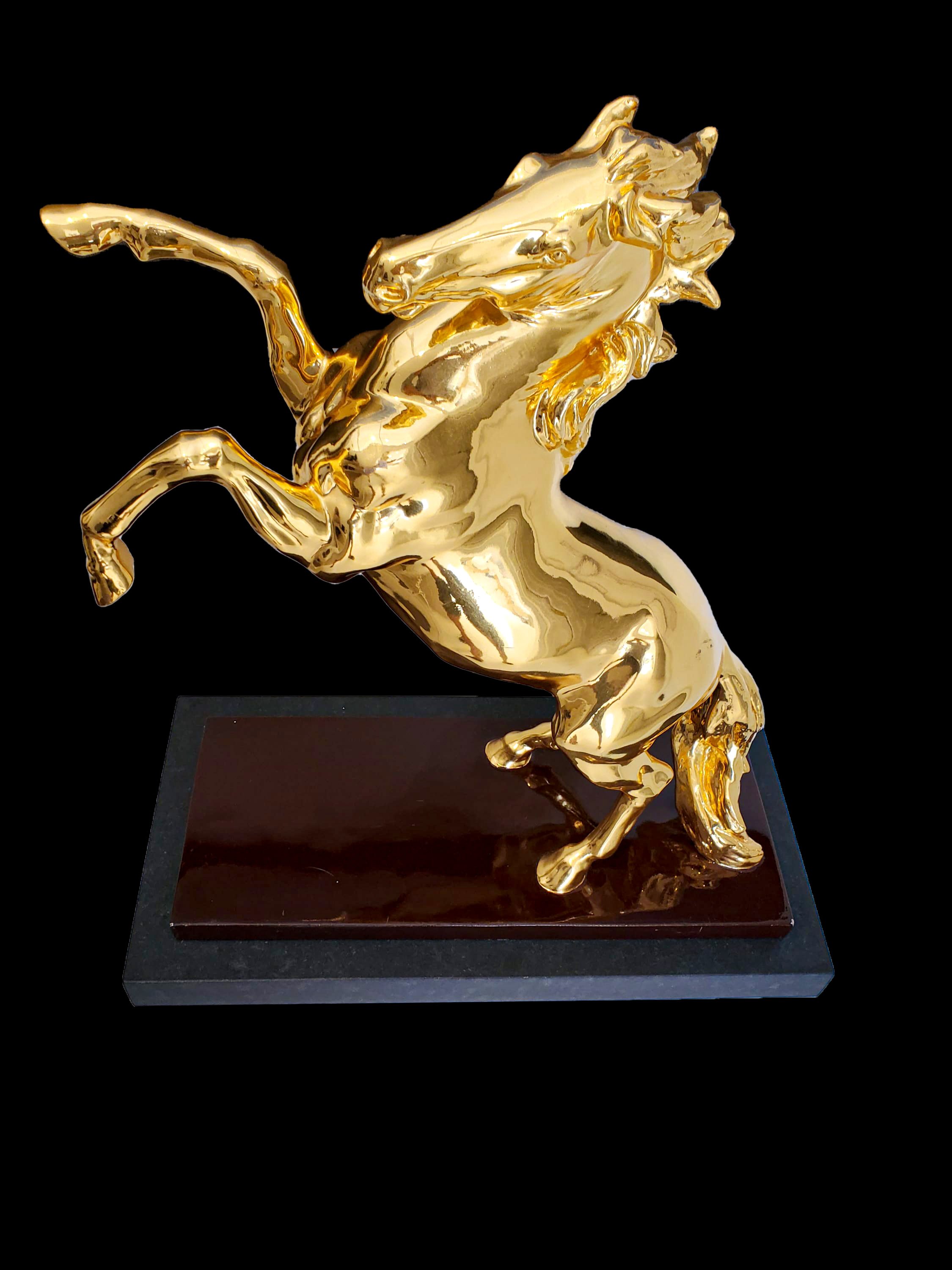 Golden Horse Caballo dorado gines serran pagan oscar molina gallery new york fine art southampton ny hamptons.jpg