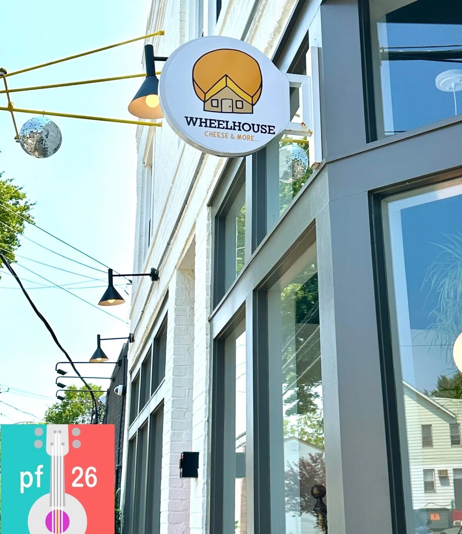We&rsquo;re excited to welcome back returning hosts @palletbrewing and @corner_slice, and give a huge warm welcome to @wheelhousecheeseandmore as a new host for this year! 🍺🍕🧀

Photos courtesy of porch hosts.