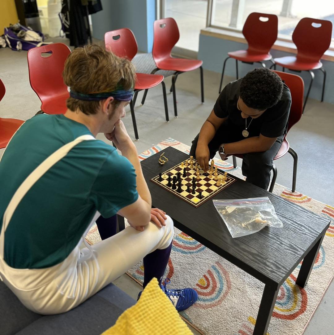 Lately, the kids have been playing chess before class. Today Ali challenged Coach Jonathon to a game! 

#fencestlouis #sabrefencing #saber #stlouis #fencestl #fencingforall #stl #stlouismo #sabre #saberfencing #fencing #stlmade #stlfencers #fencingcl