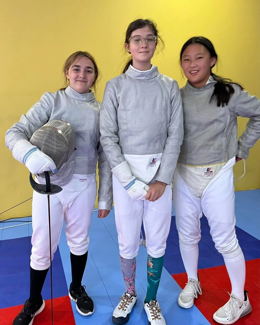 We wrapped up our first tournament of the season! 

We are super proud of everyone who competed, especially those who tried out competition for the first time, those who aged up and tried a new level of competition, and those who cheered on their tea