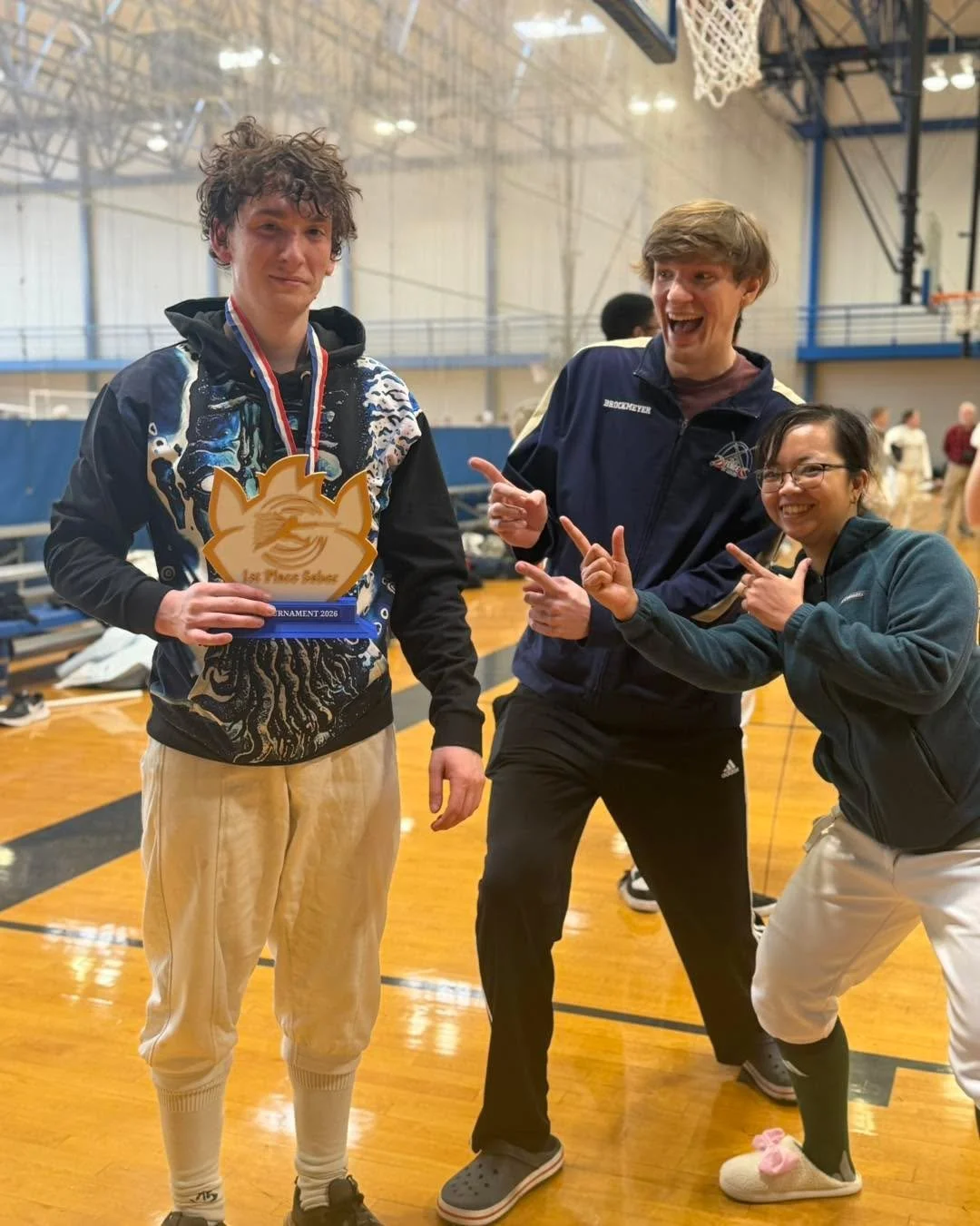 It&rsquo;s a double tournament weekend for Fence St. Louis! Yesterday Julian and Kendy fenced in the @slufencing  unsanctioned mixed saber event. Out of 24 fencers, Kendy placed 7th and Julian took first. 🥇 

Today, Julian, Tyler, and Gregory head t
