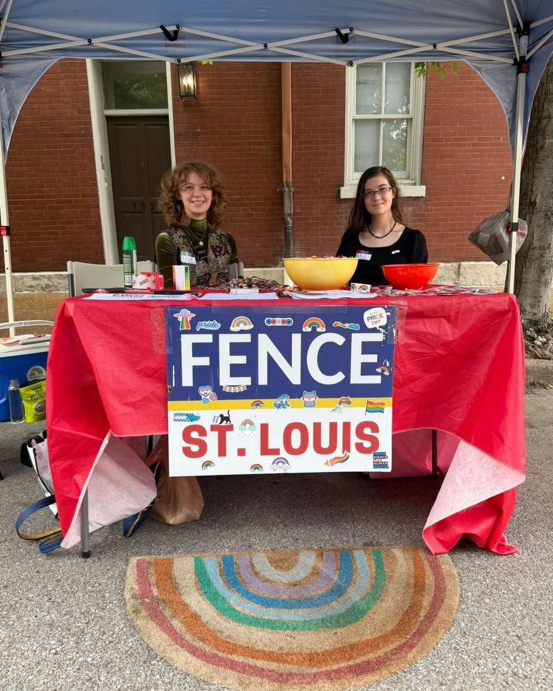 We are all set up and ready to go at @soulard_pride  this morning, thanks to Lily and Astrid! We hope to see you later - we will be here until 6pm.

#fencestlouis #sabrefencing #saber #stlfencers #stlouis #fencestl #stlmade #fencingforall #stl #stlou