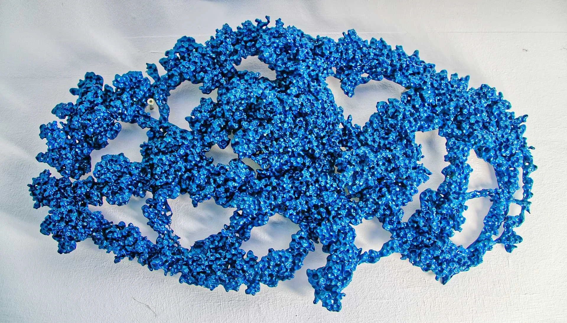 Petrol, recyceltes Aluminium & Lack, 68 x 38 x 10 cm, Unikat, 2025