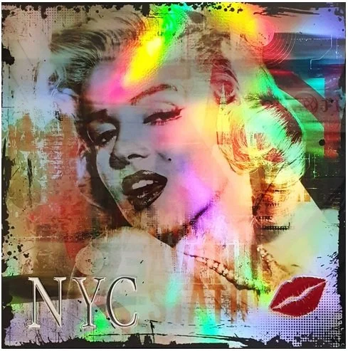 Marilyn Kisses Hologram II, Mixed Media mit Epoxidharz, 100 x 100 cm