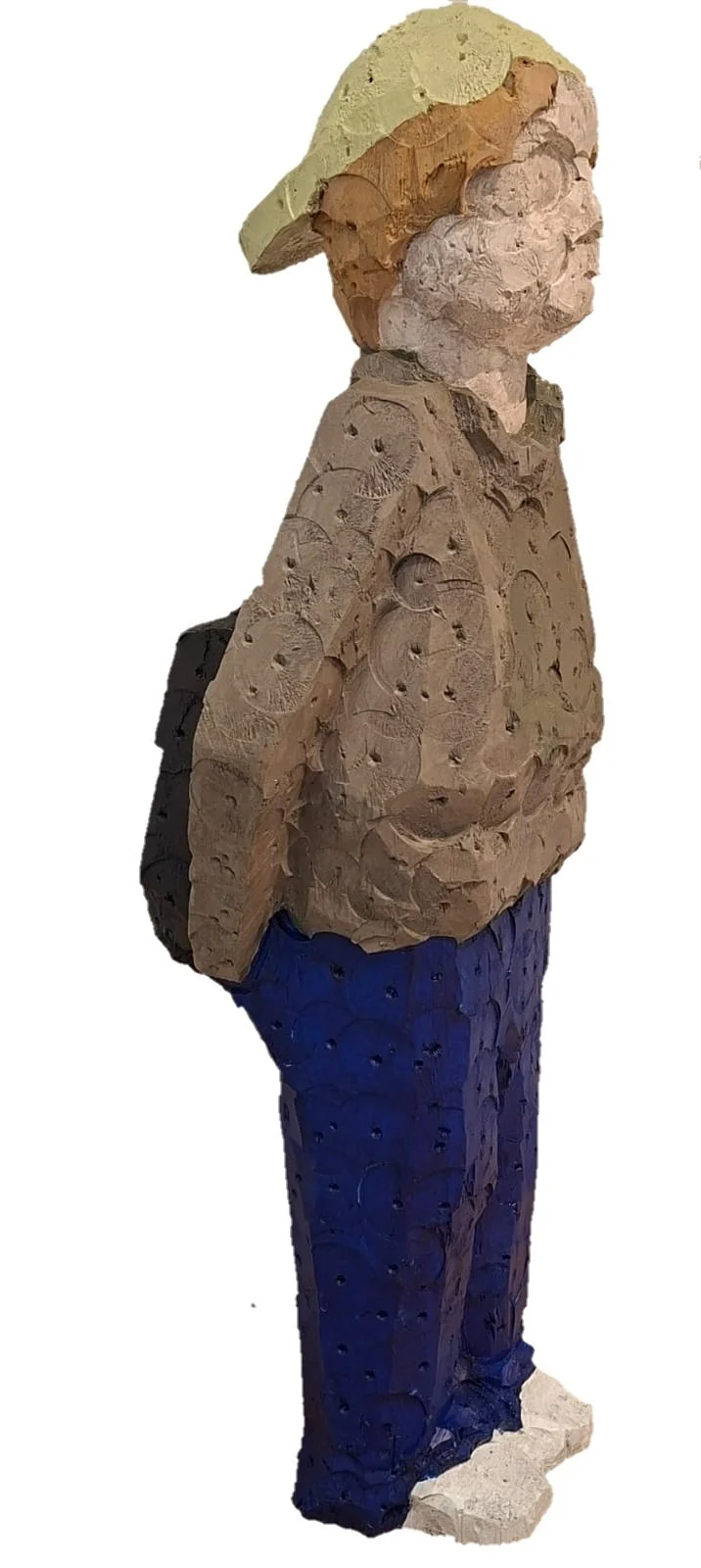 Johannes Rößle, Junge mit Kappe, Lindenholz, bemalt, Höhe 78 cm III.jpg