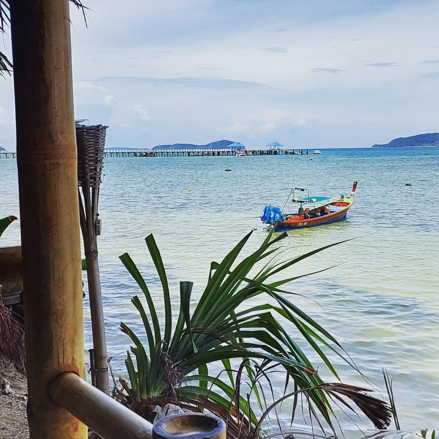 Lazy lunchtime view. Never gets old.
