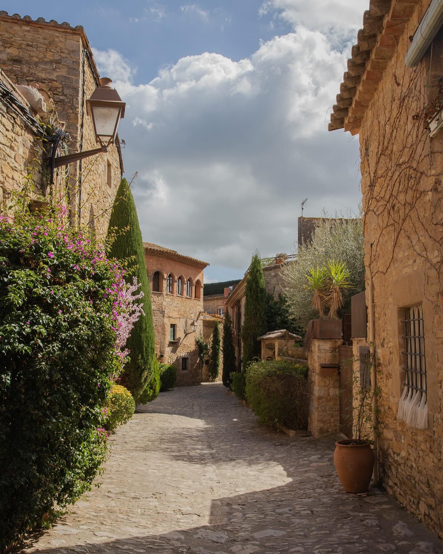Exploring Empord&agrave; and Costa Brava in the north of Spain. From the snowcapped Pyrenees to the turquoise Mediterranean Sea, this region is beyond beautiful &mdash; and offers so much more than the popular tourist cities by the sea. 

We explored