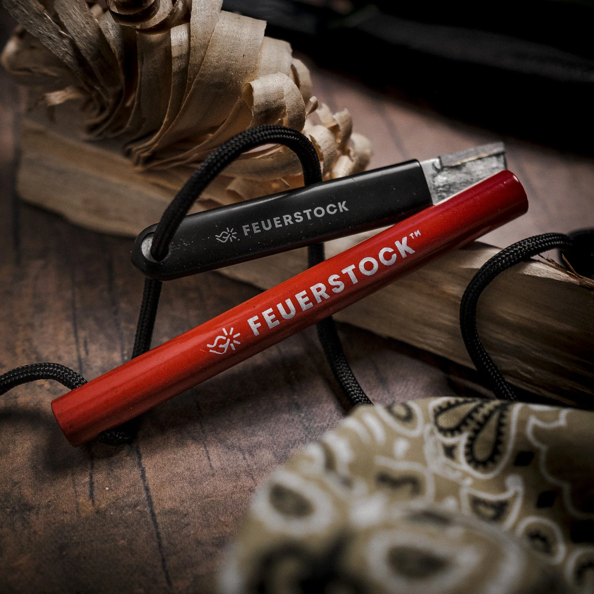 Feuerstock™ Ferro Rod Survival Fire Starter