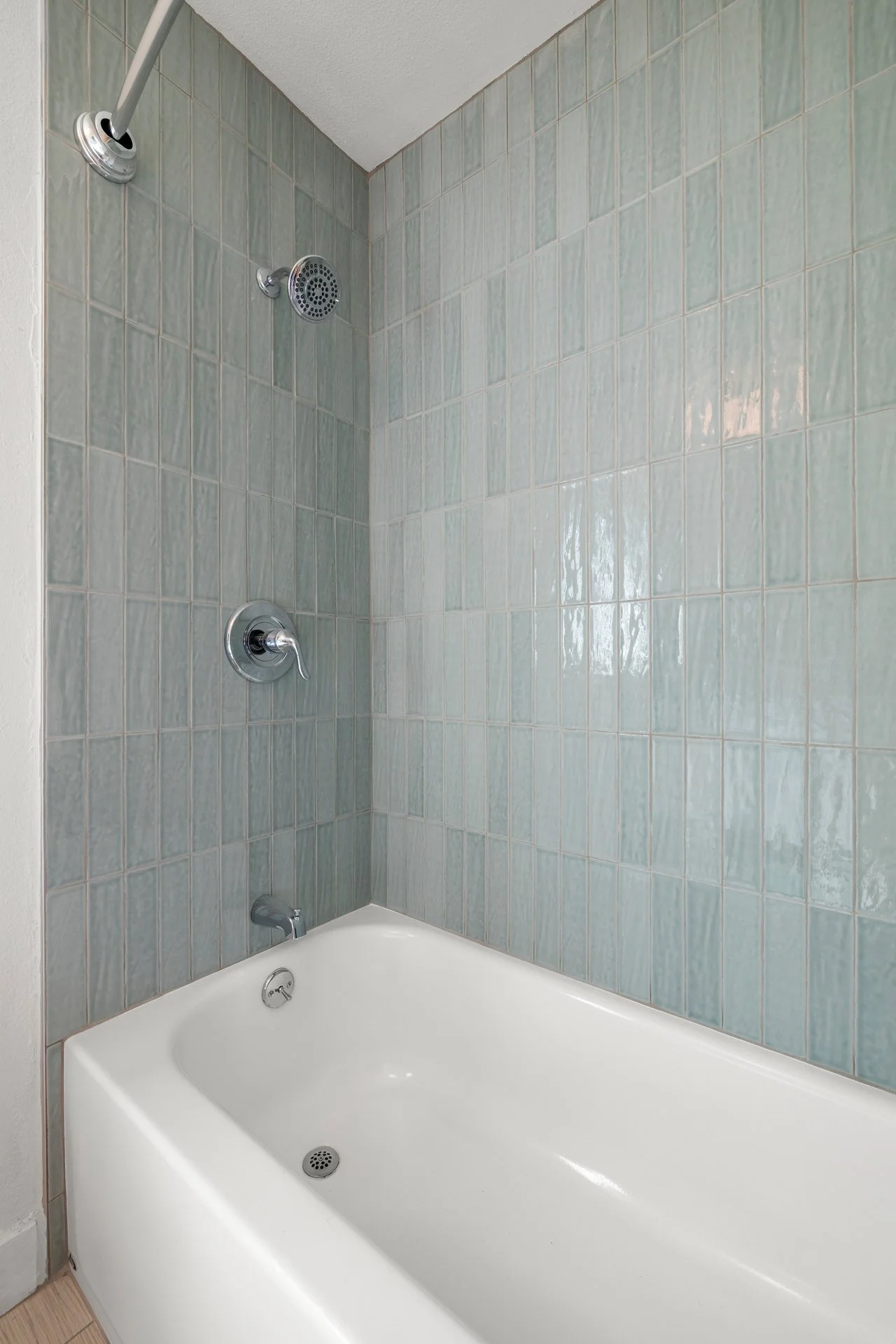 081-4009Southeast48thAvenue-Portland-OR-97206-SMALL.jpg