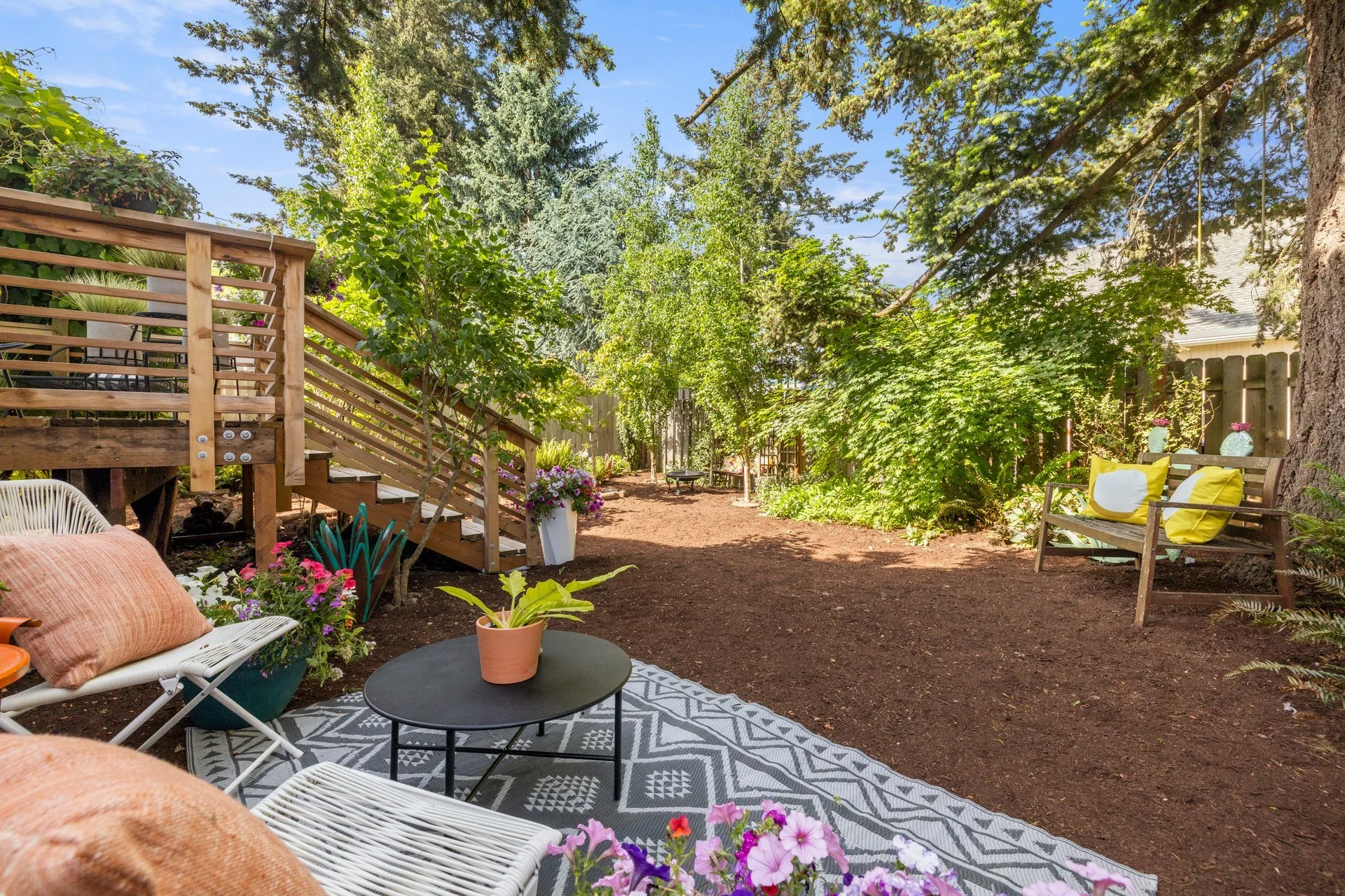 046-4009Southeast48thAvenue-Portland-OR-97206-SMALL.jpg