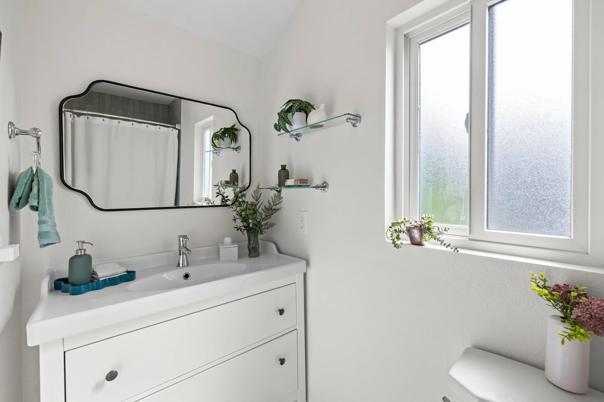 029-4009Southeast48thAvenue-Portland-OR-97206-SMALL.jpg