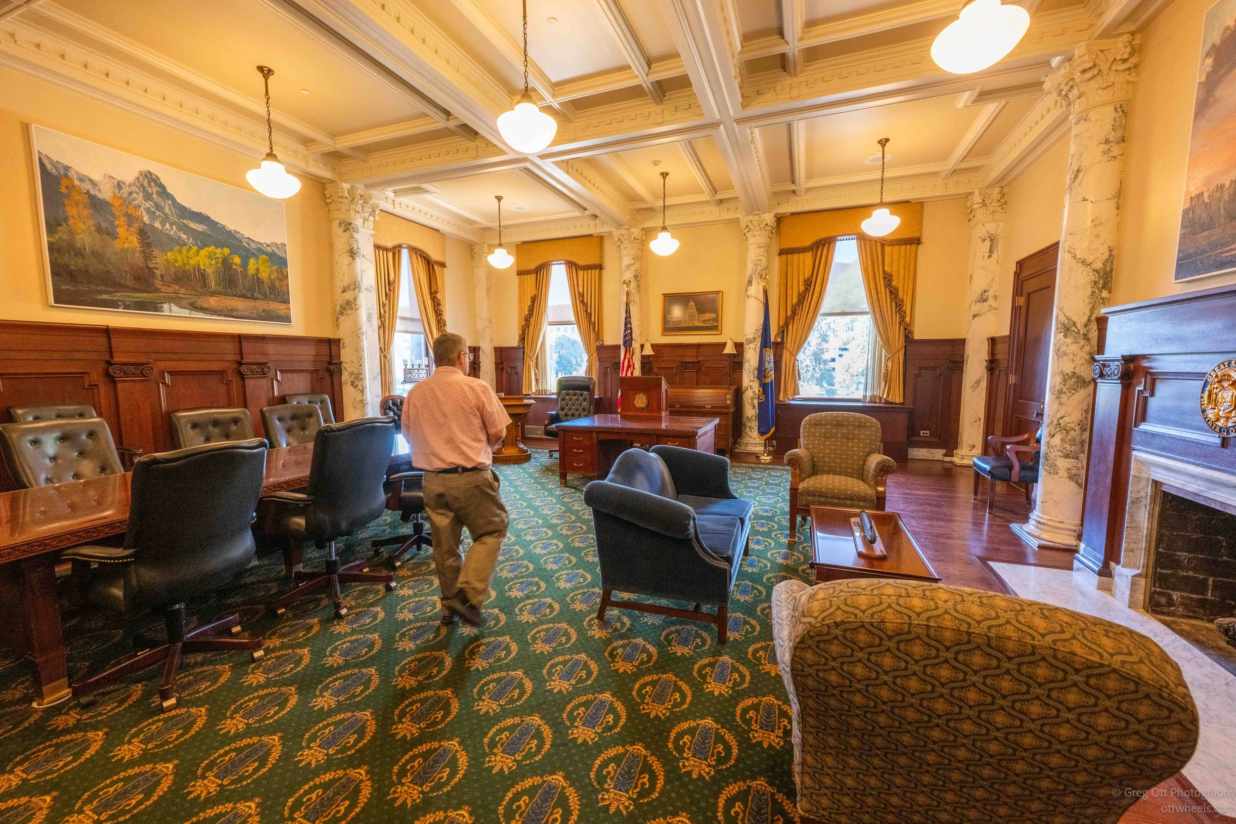 NZ8_5056.jpg