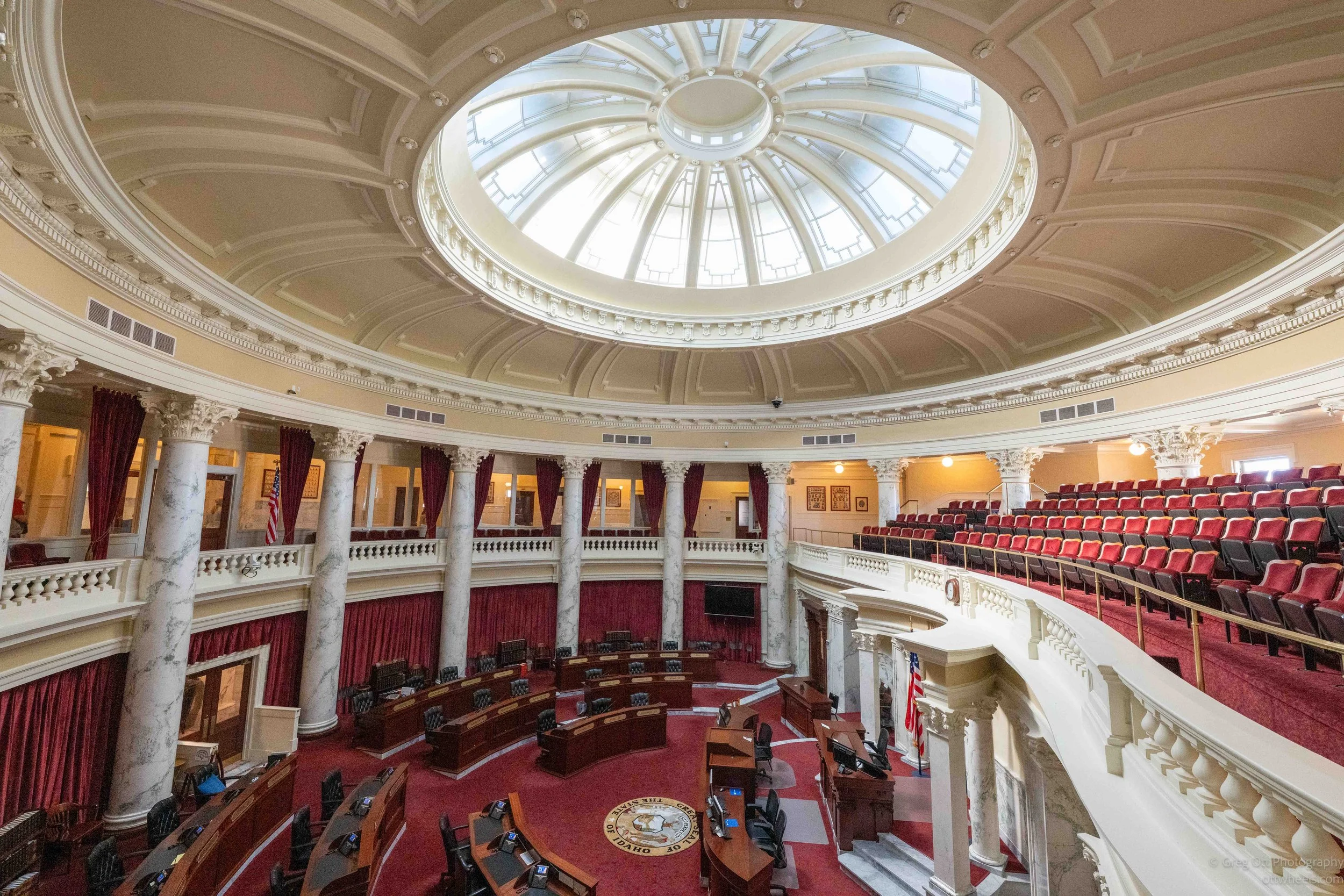 NZ8_5061.jpg