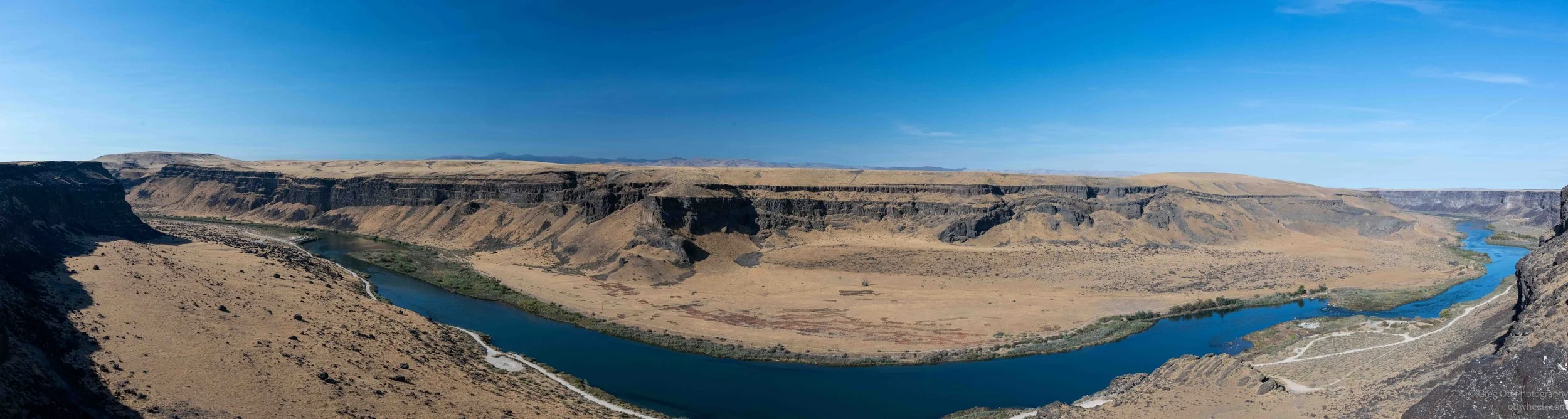 NZ8_5791-Pano.jpg