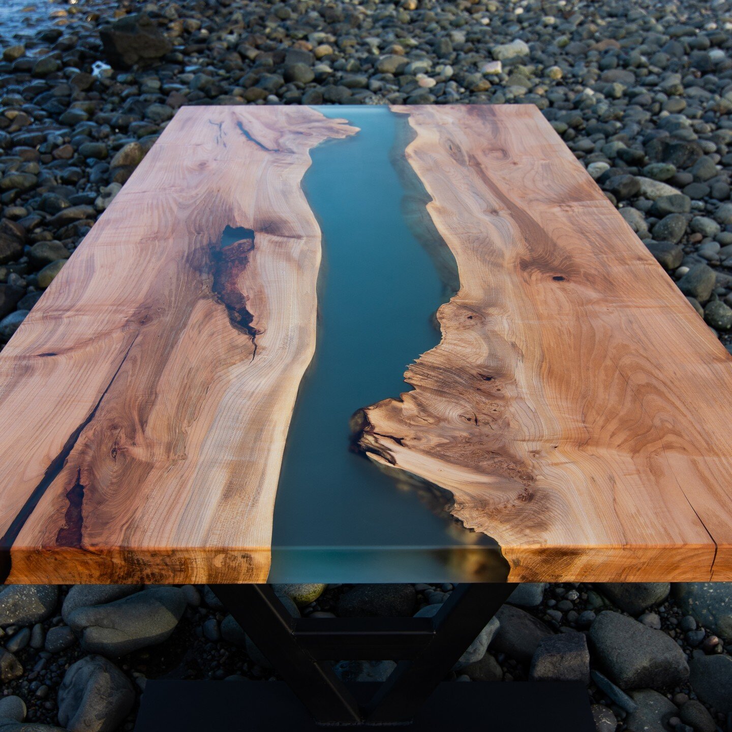 Stunning maple river table, sourced and salvaged from Quadra Island. #maple #liveedge #rivertable #furniture #woodworking #epoxy #vancouverisland #quadraisland #westcoast #dinningtable
