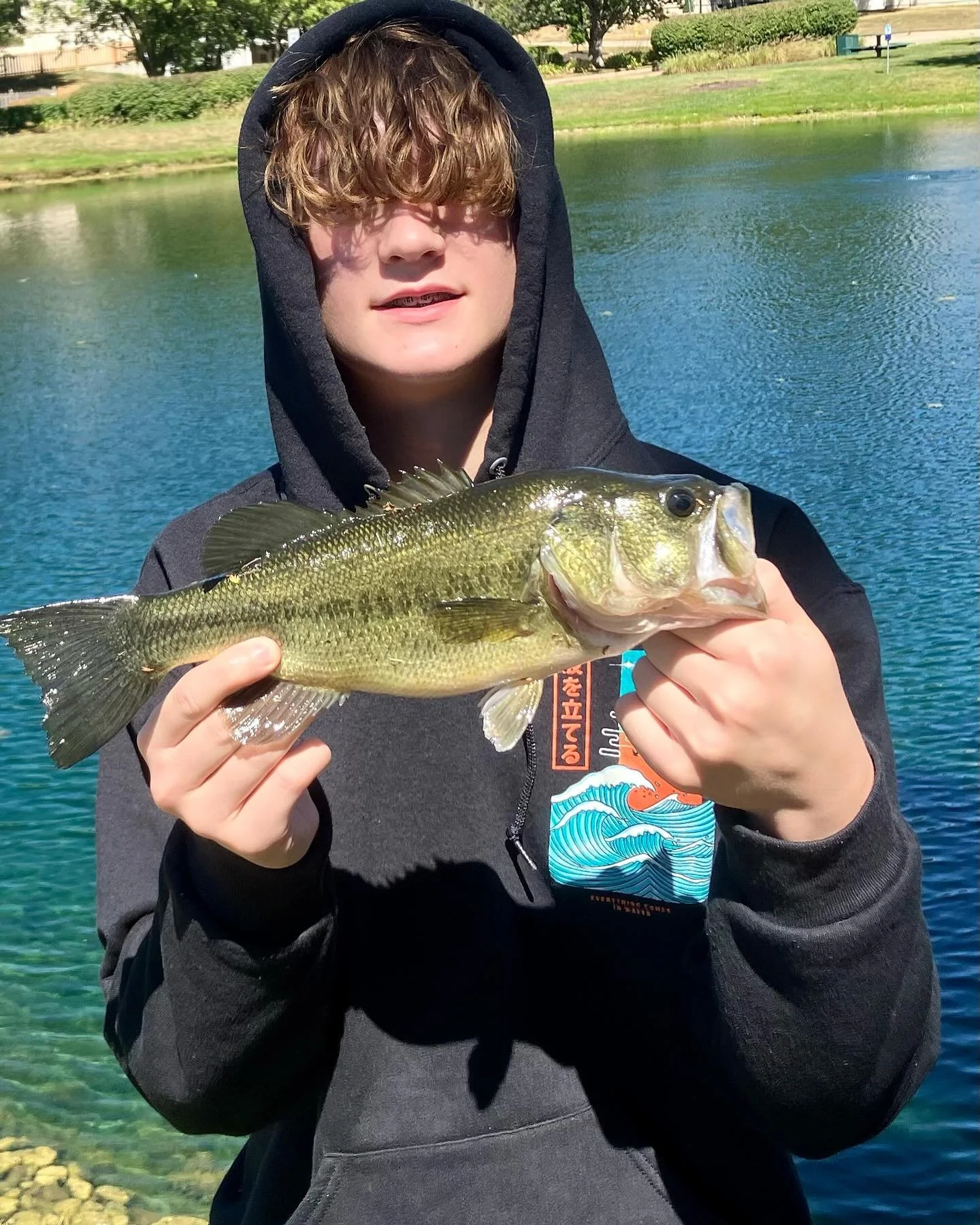 Got him an extra combo so both my boys can fish together with me tomorrow. Literally his first cast 💥