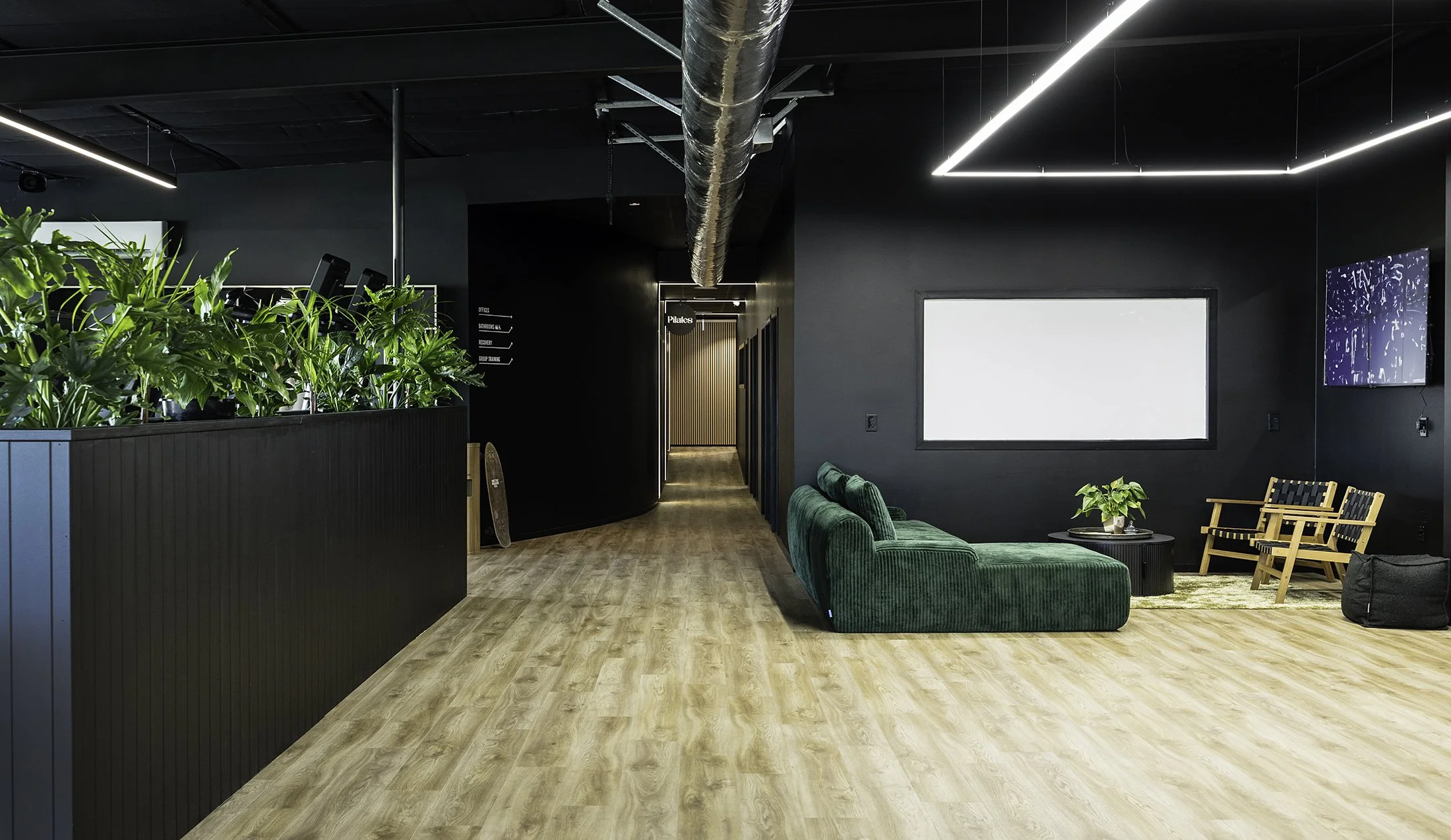Foyer.jpg
