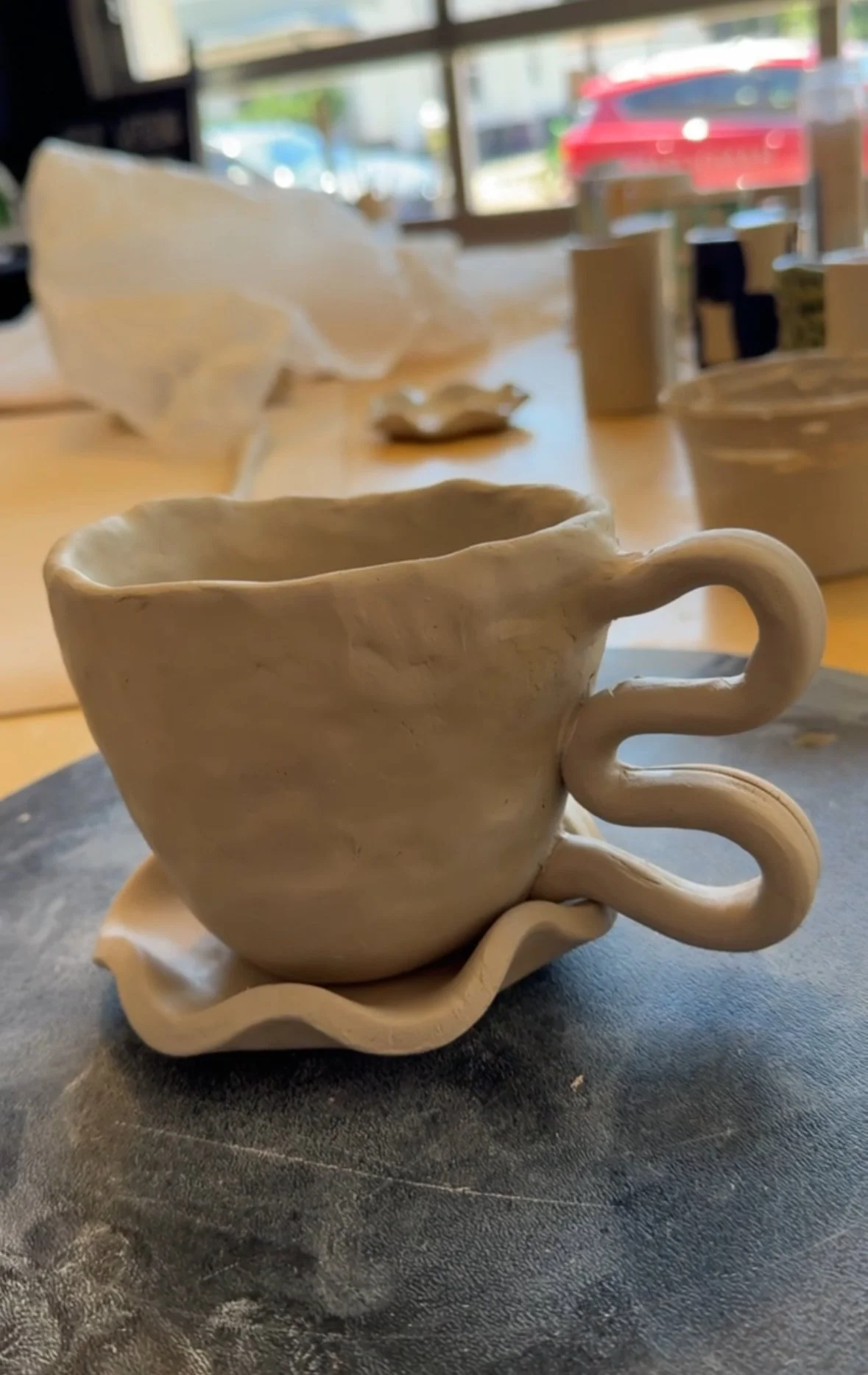 Handbuilding Pottery Workshop // Pinch POt Mugs