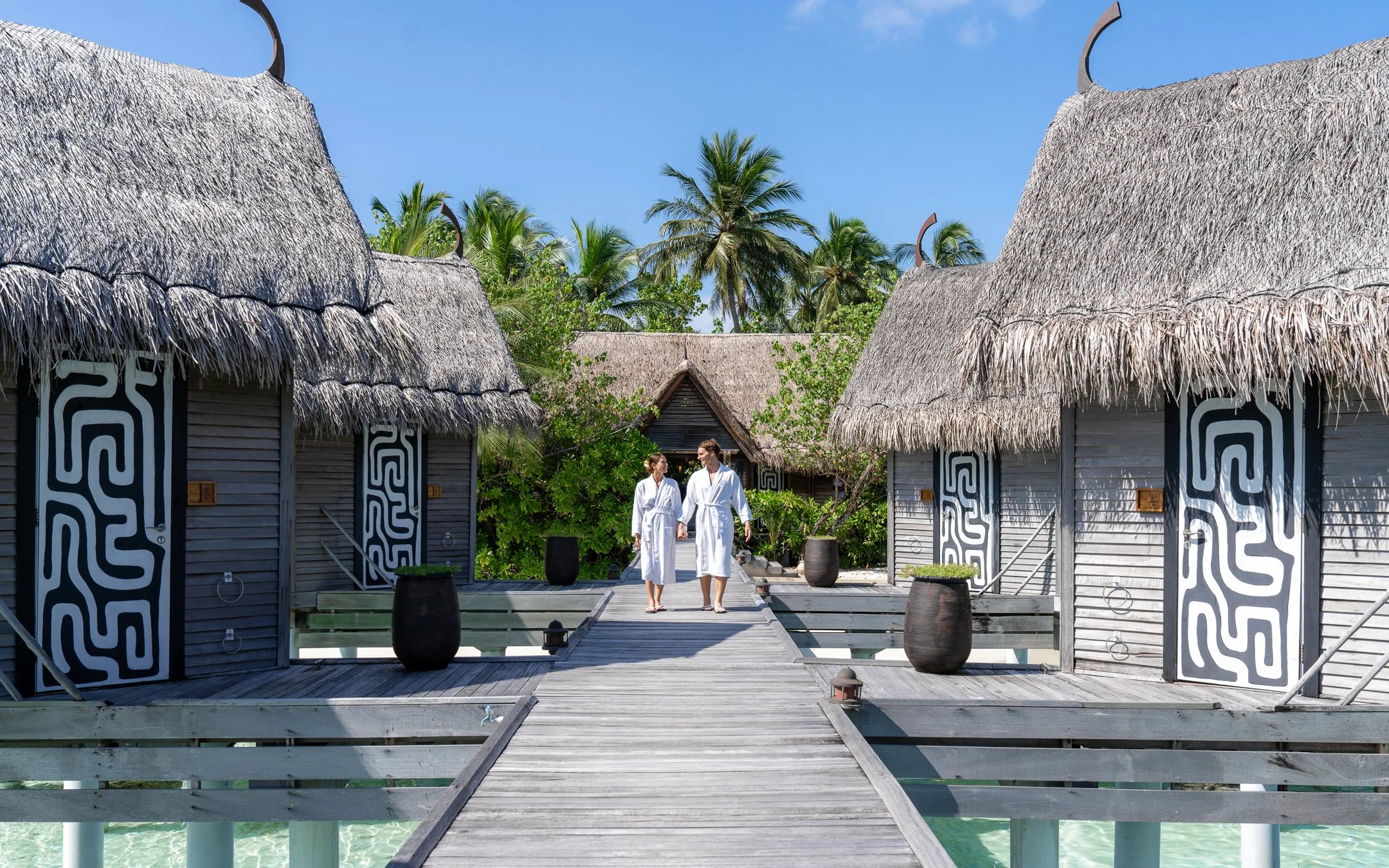 Tom & Maddie Spa 16x10-1.jpg