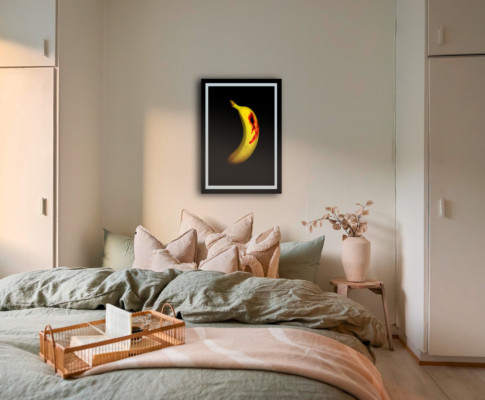 bedroom-8756201_1920.jpg
