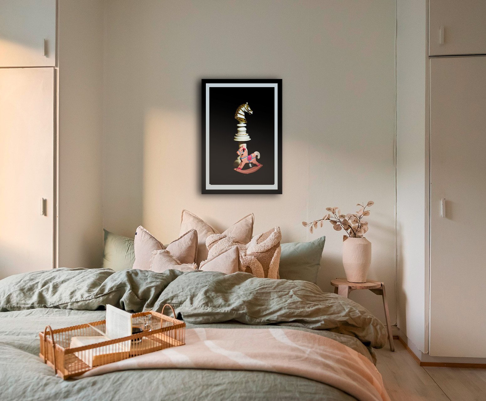 bedroom-8756201_1920.jpg