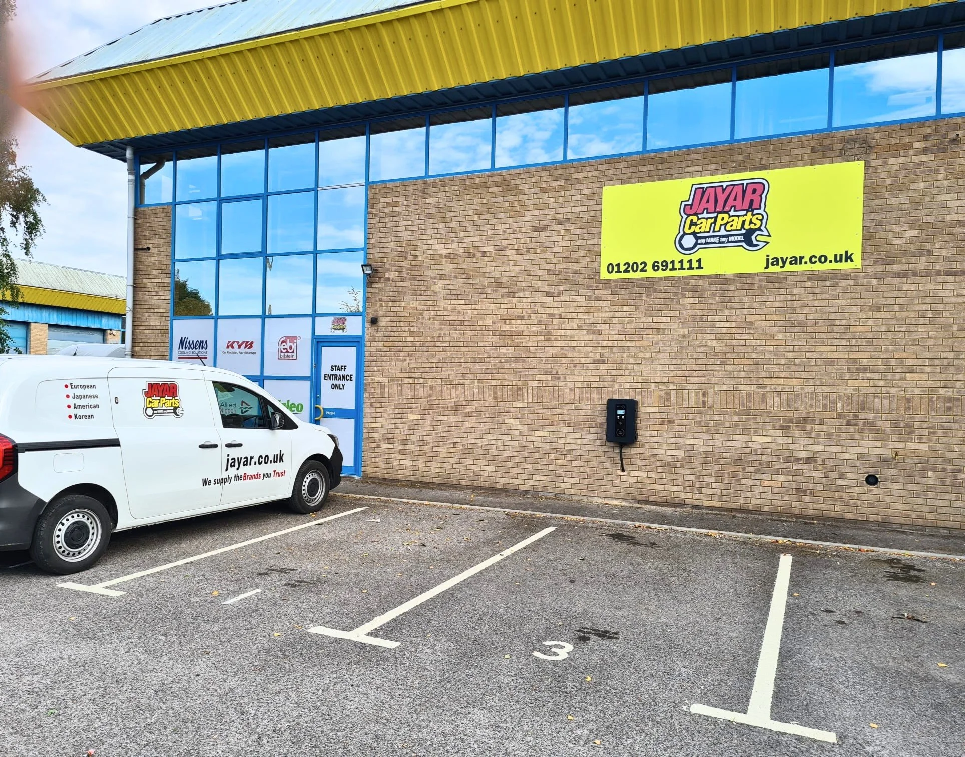Jayar Car Parts has announced that its Poole branch has completed its relocation and is open for business.