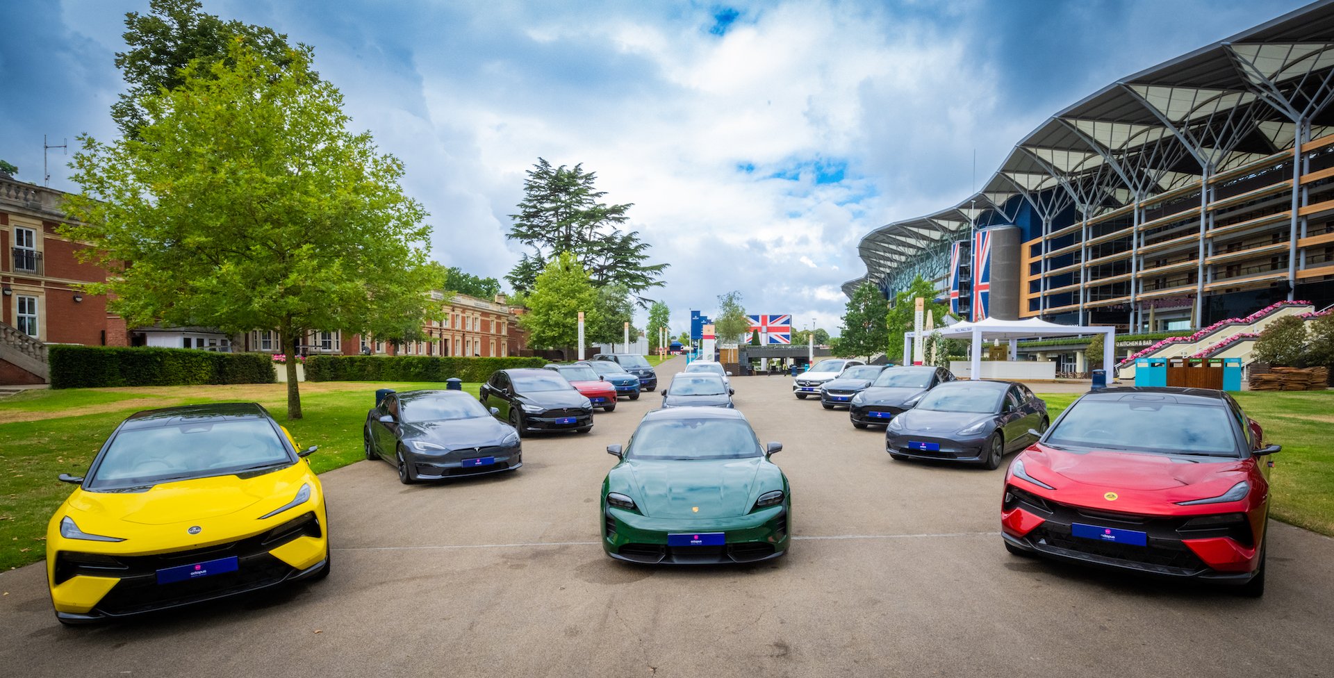 Octopus EV speeds past £1 billion electric car funding