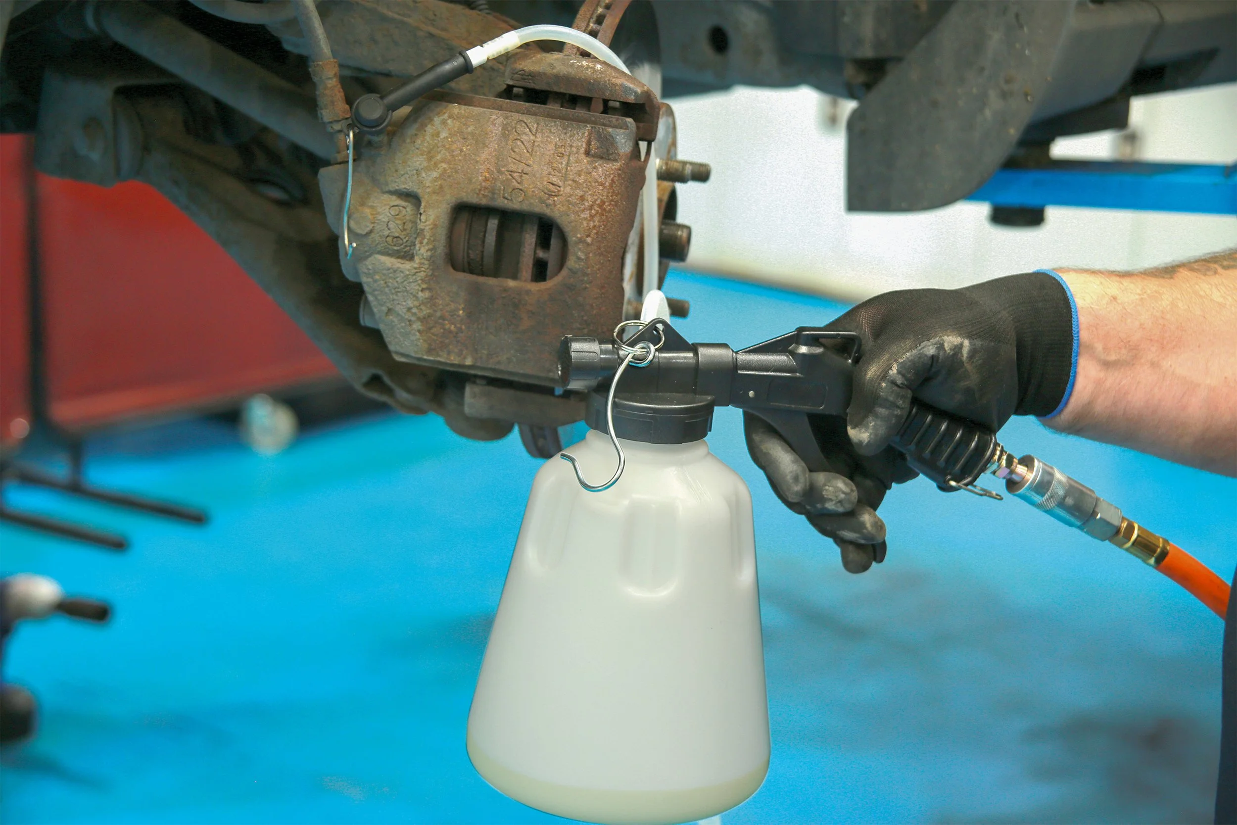 Cleaner, faster, single-operator brake bleeding