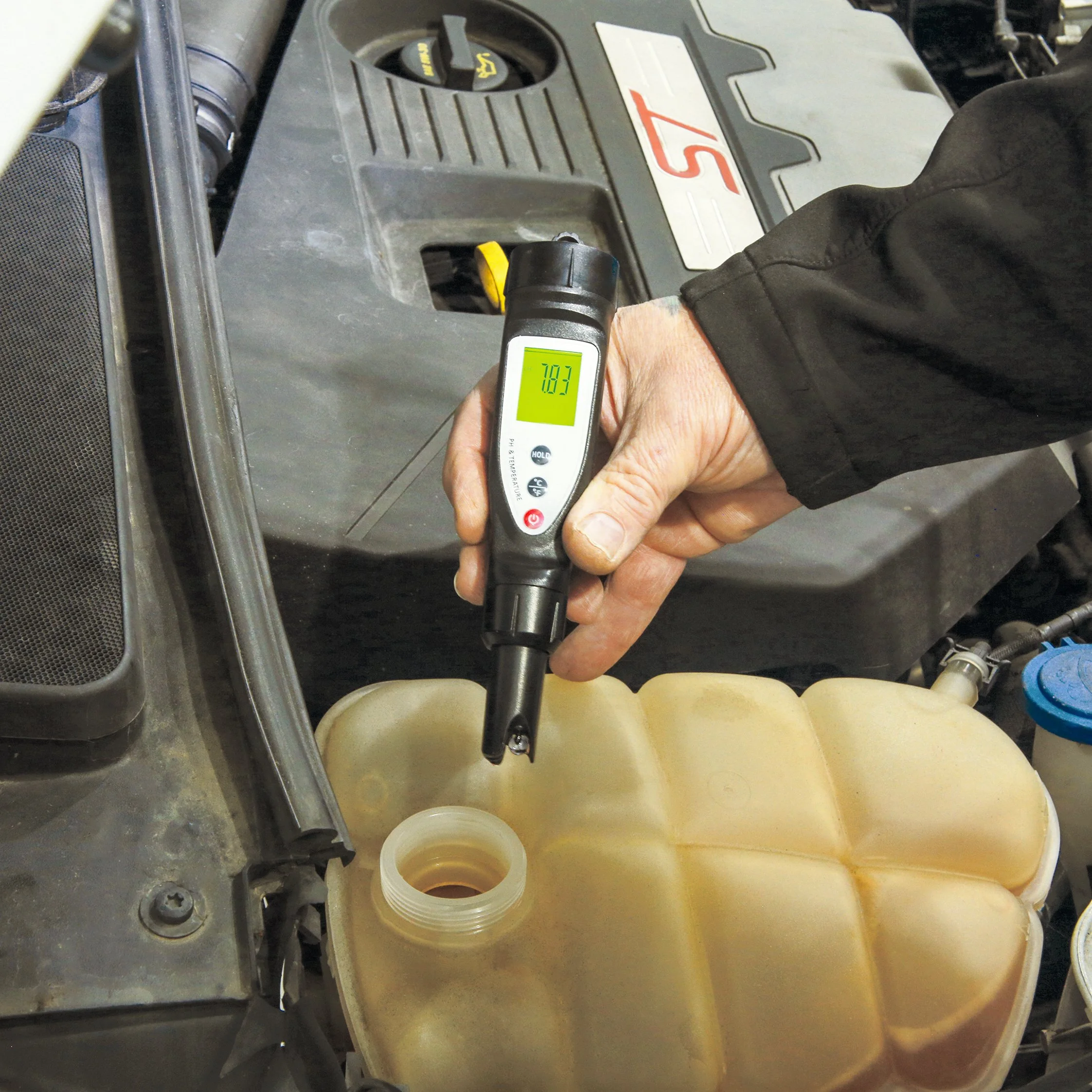 Antifreeze pH Meter — protecting modern engines and EV cooling systems from corrosion