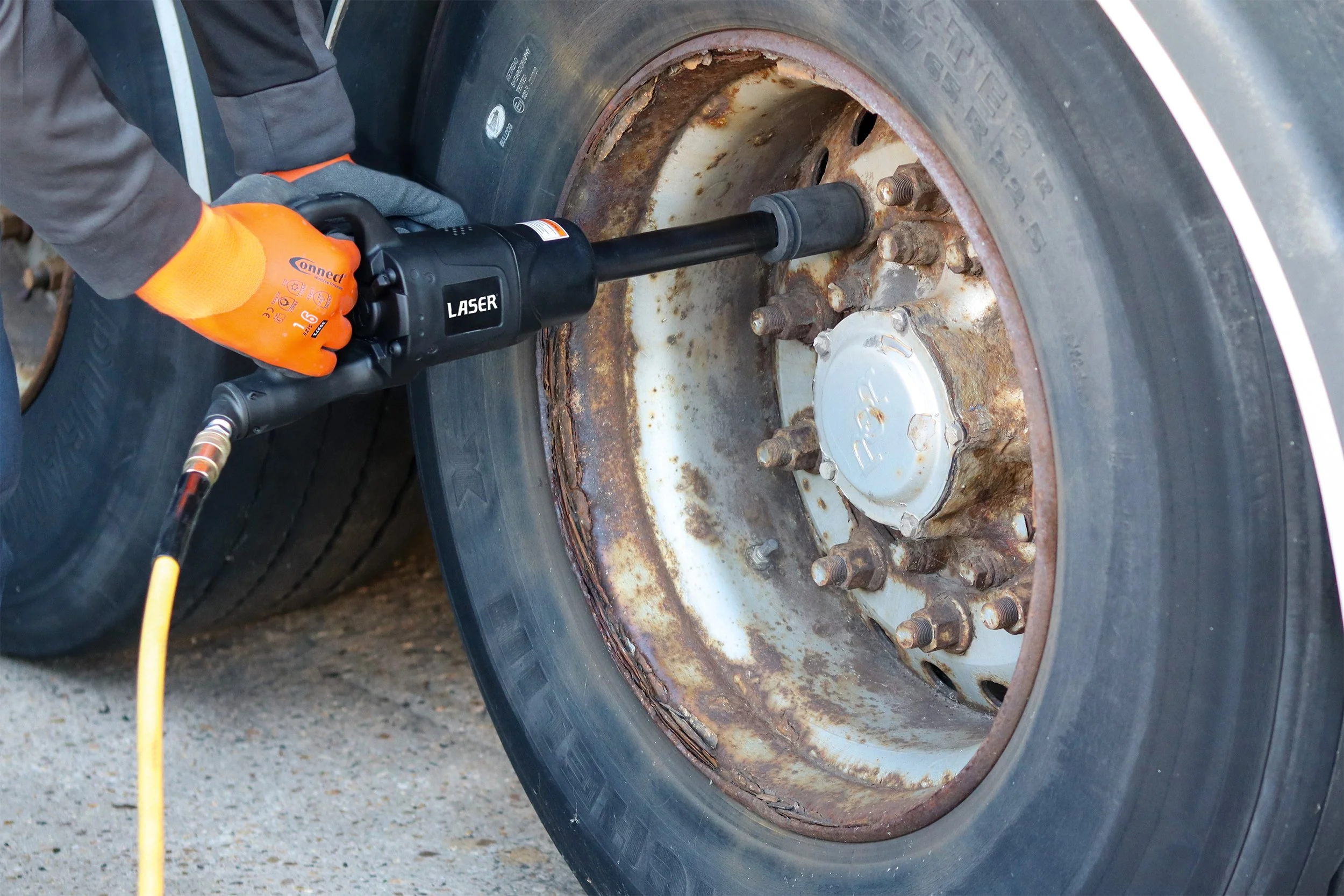 Laser 9208 Air Impact Wrench 3/4" Drive with 6" Anvil