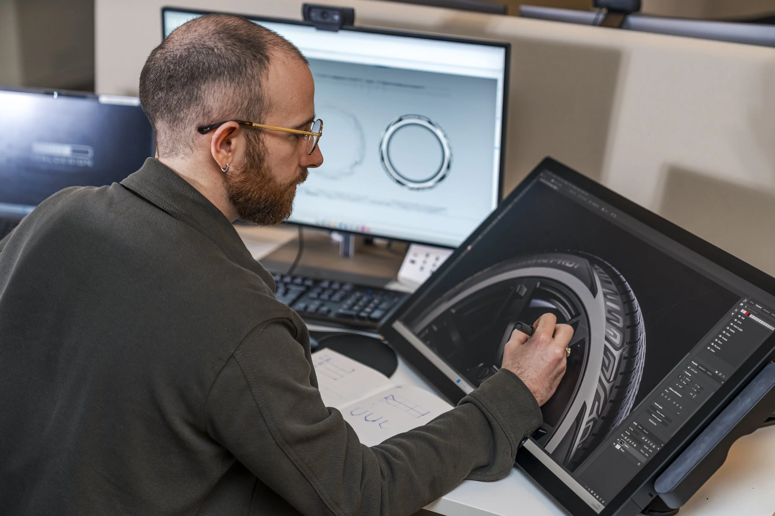 Vredestein elevates all-season performance and design with new Quatrac Pro 2 sidewall