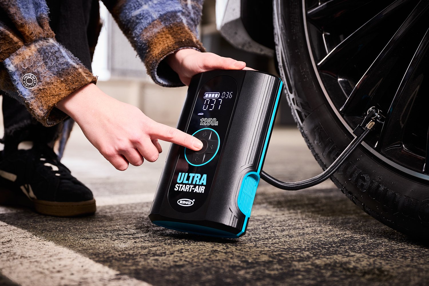 Ring unveils ULTRASTART + AIR - a compact jump starter and inflator in one smart device