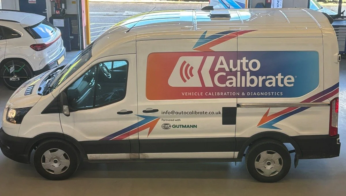 Auto Windscreens uses Starlink technology to improve connection for ADAS calibrations