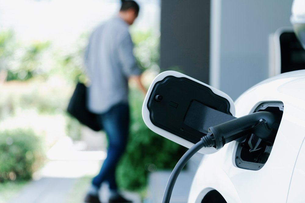 Despite electricity VAT cut motorists remain reluctant to make the EV switch