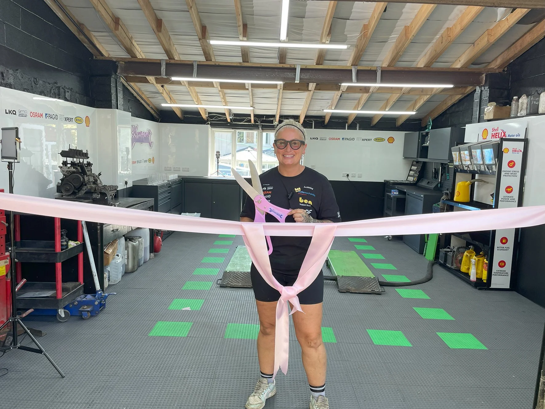 Popular influencer, Louise ‘The Womanic’ Baker, is the proud owner of a shiny new workshop