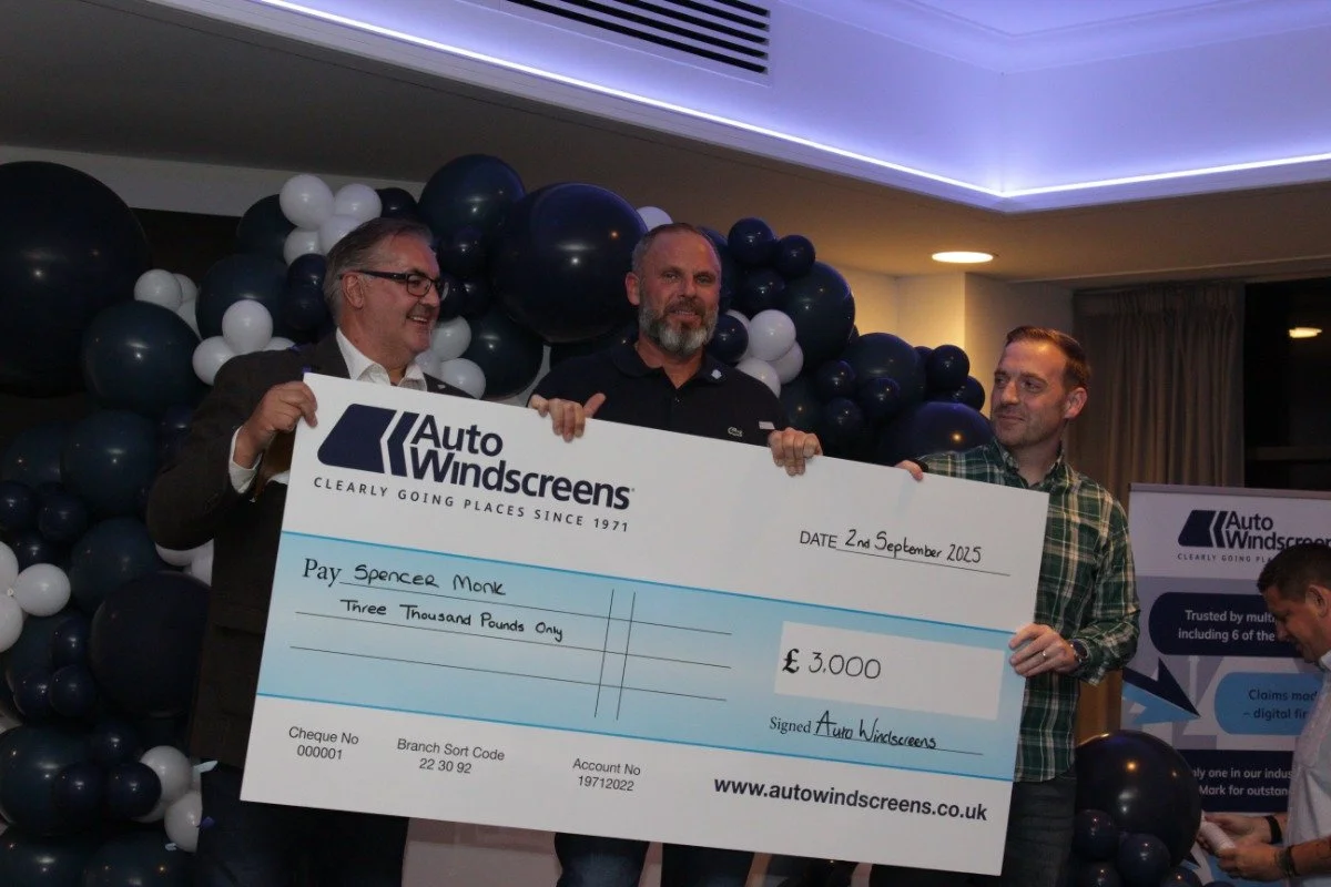 Spencer Monk from Sidcup, who works from the Crayford service centre is officially Auto Windscreens’ ‘Best Technician’ in the UK