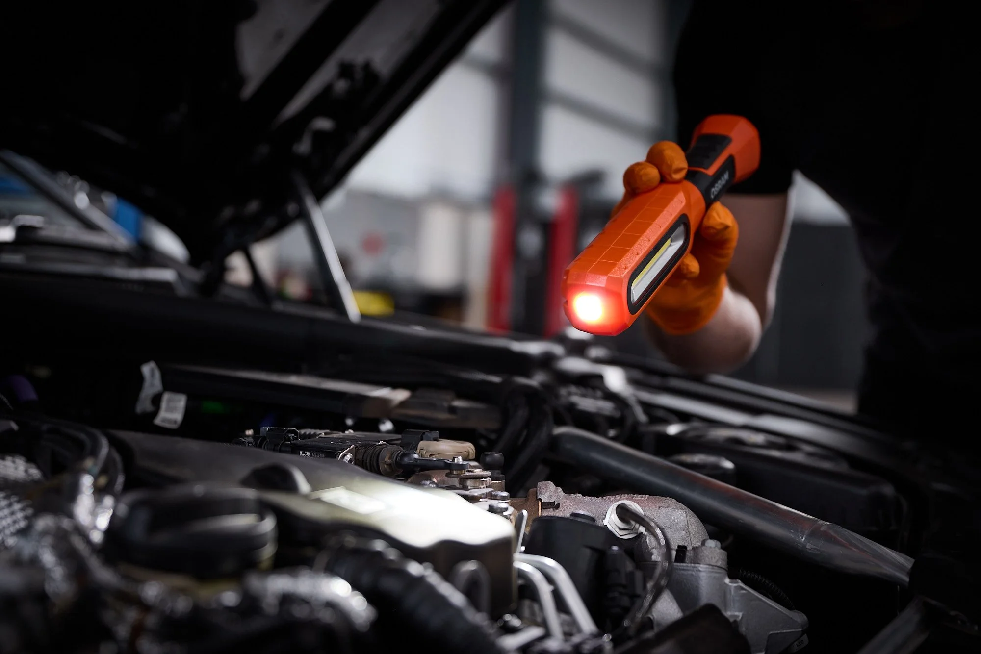 OSRAM has revealed its revamped inspection light, which was previously the LEDInspect TWIST 450, to become the LEDInspect PIVOT 700
