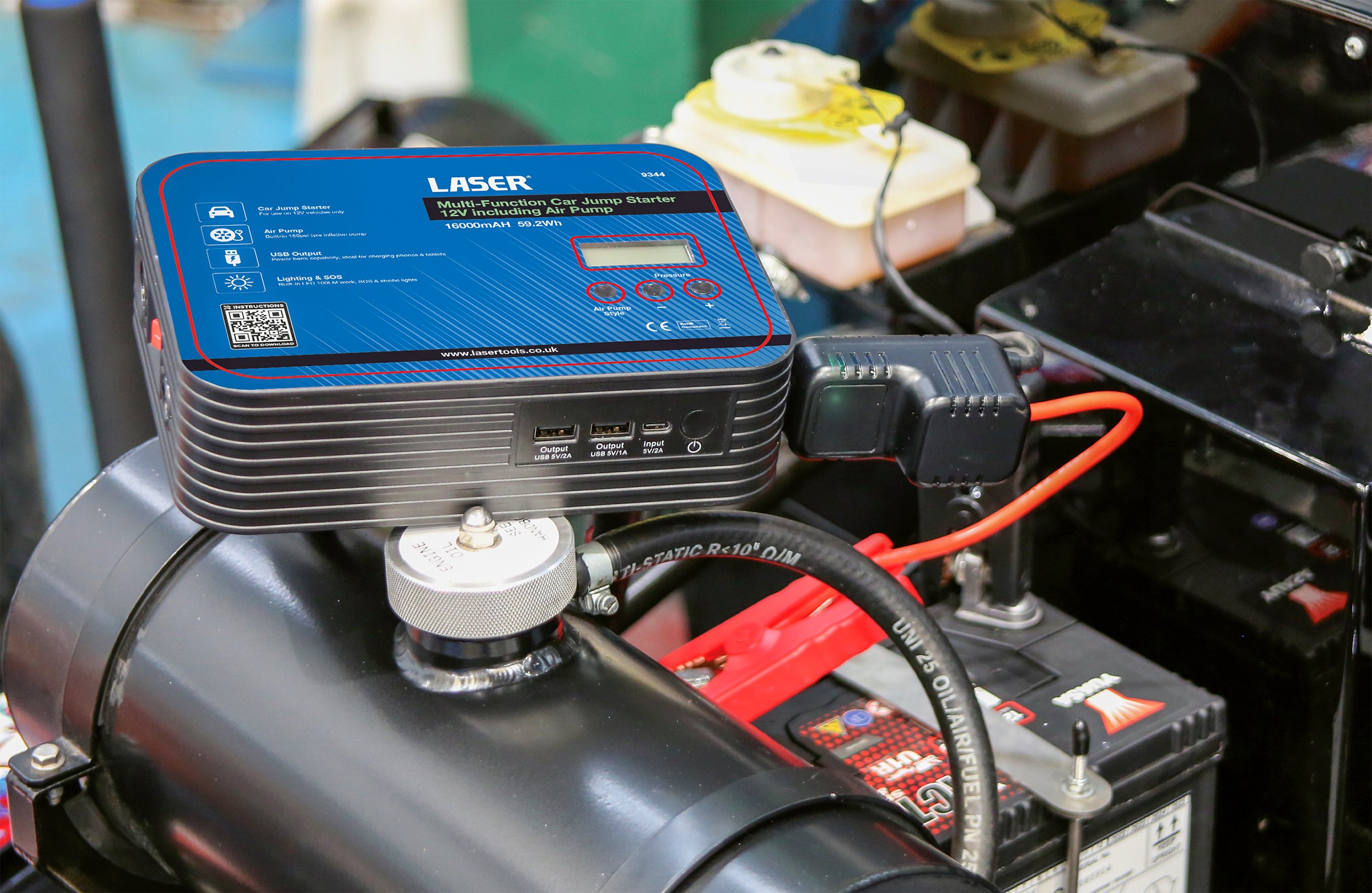 Using the latest Lithium battery technology, the 9344 is lightweight yet high-capacity