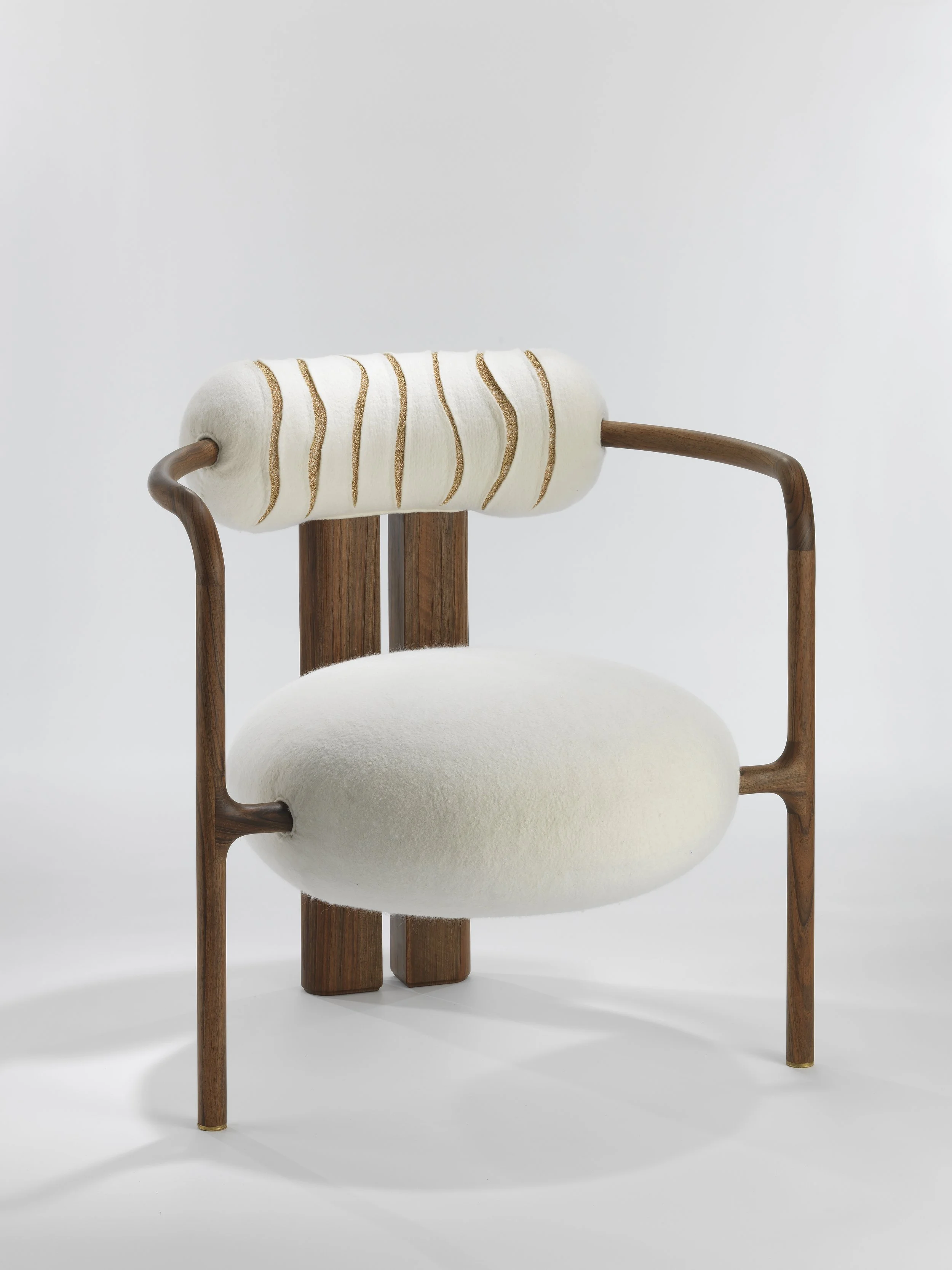 Sebastien Coudert_Loire_armchair_Photo Thierry Depagne (2).jpg