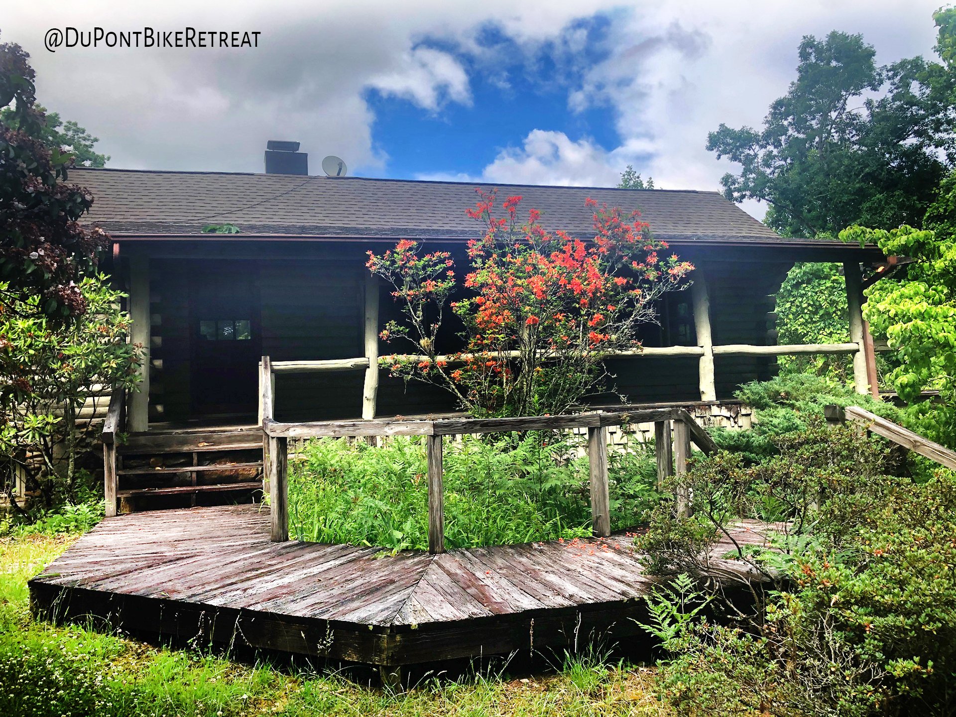 Upper Cabin entrance and porch
