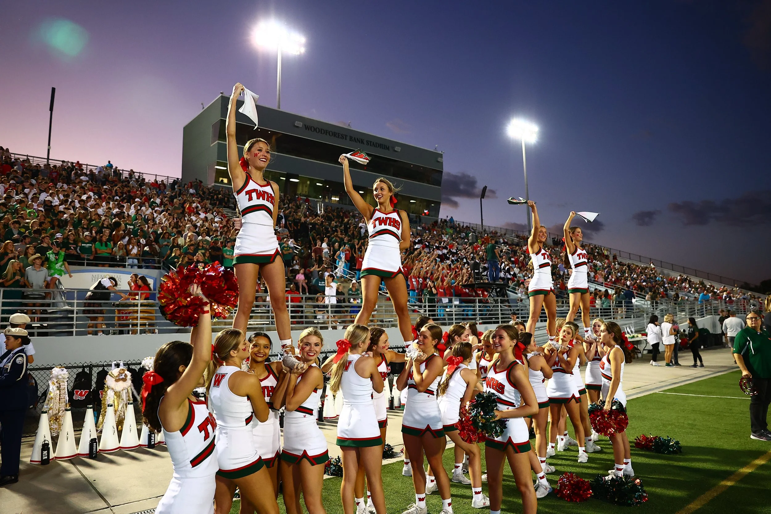2022-10-21_TWHS_Cheer-041.jpg