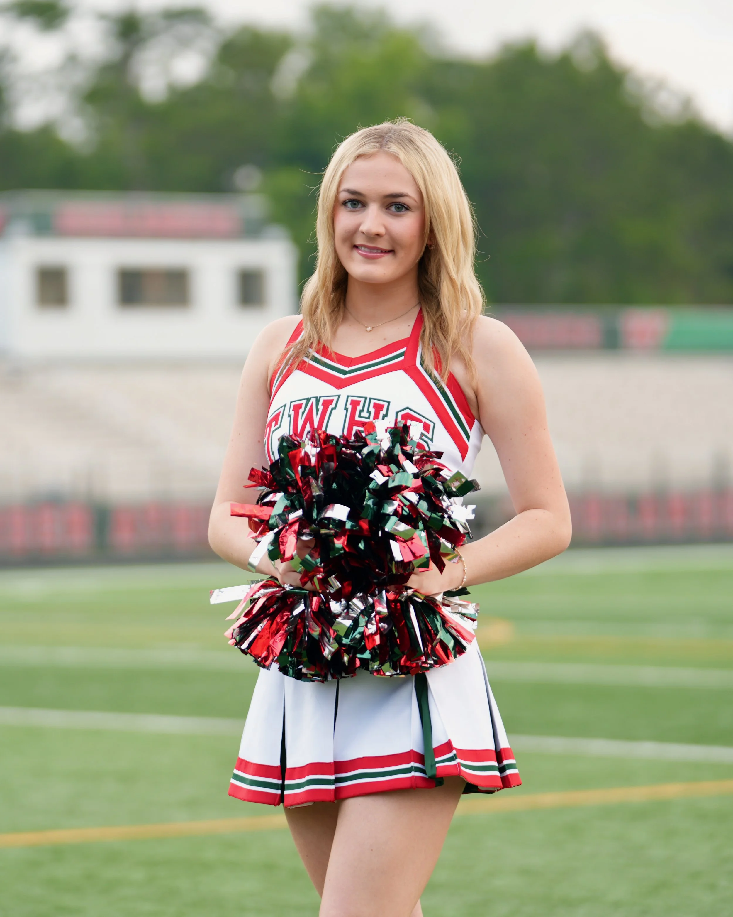 Ellie M.
Senior