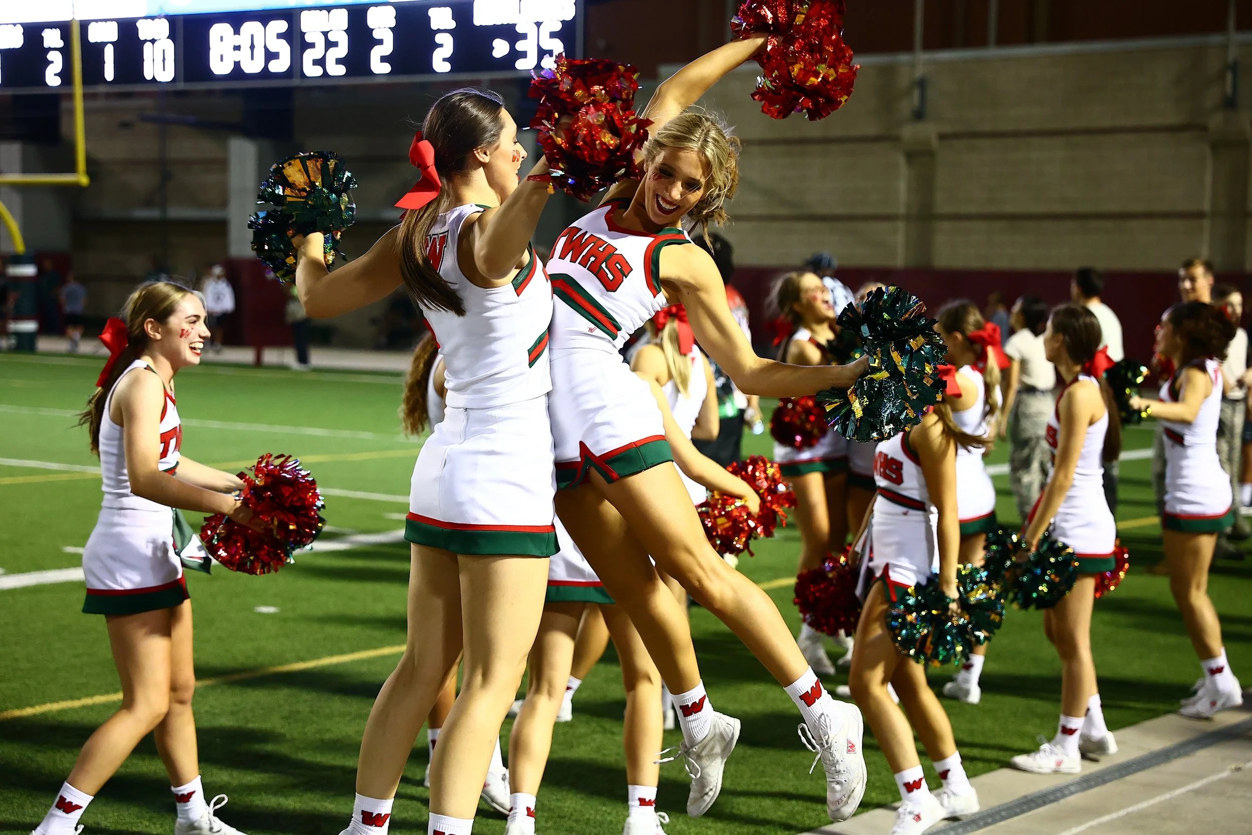 2022-10-21_TWHS_Cheer-275.jpg