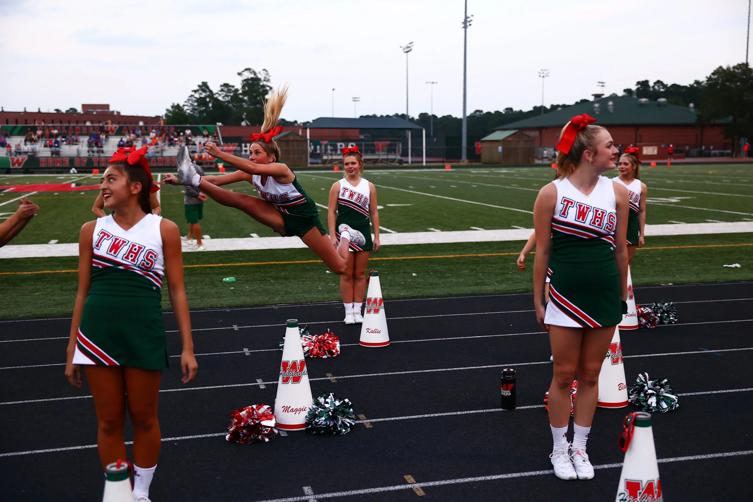 2025-9-18_TWHS_Cheer-120.jpg