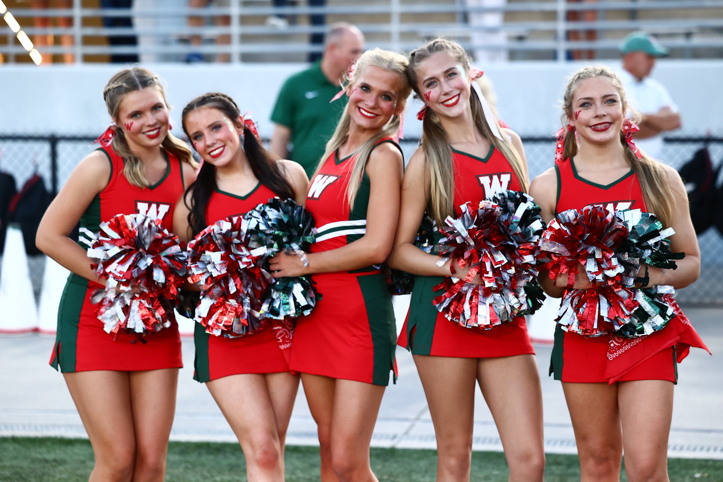 2025-9-25_TWHS_Cheer-078.jpg