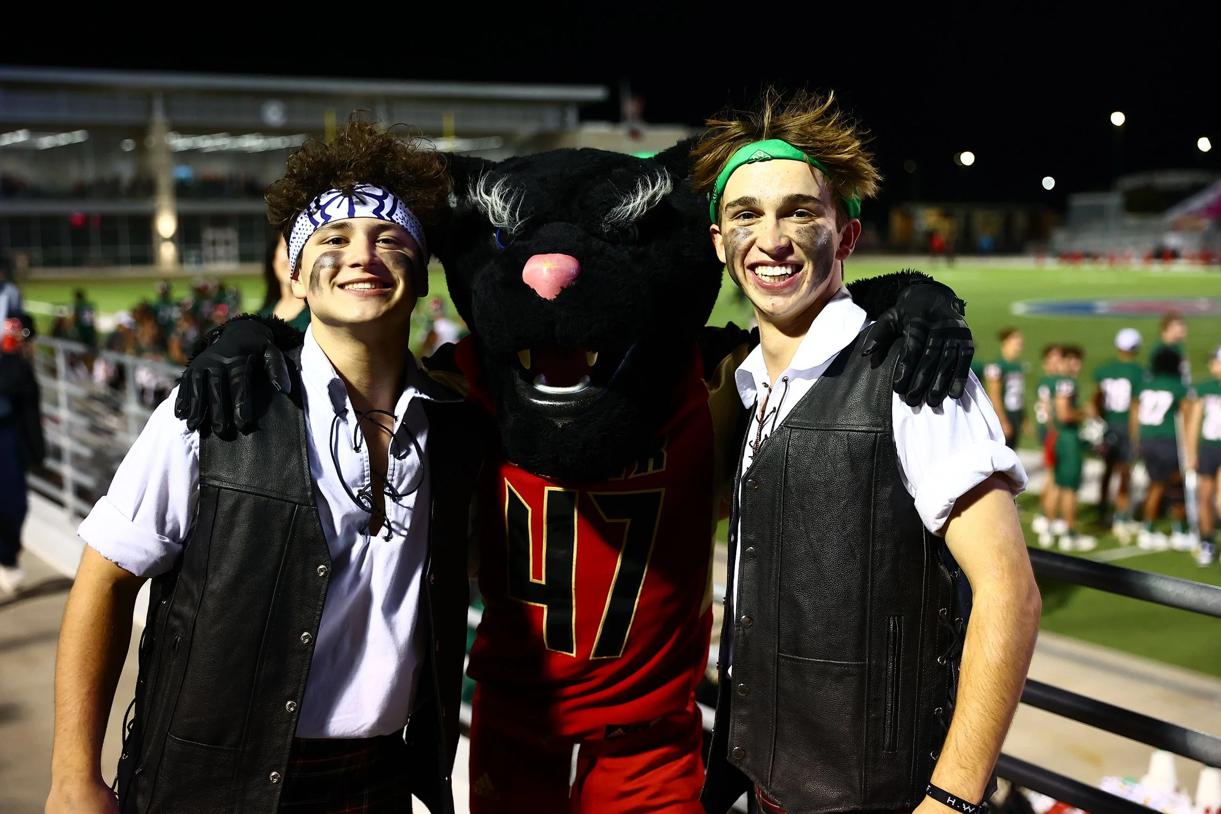 2022-10-21_TWHS_Cheer-305.jpg