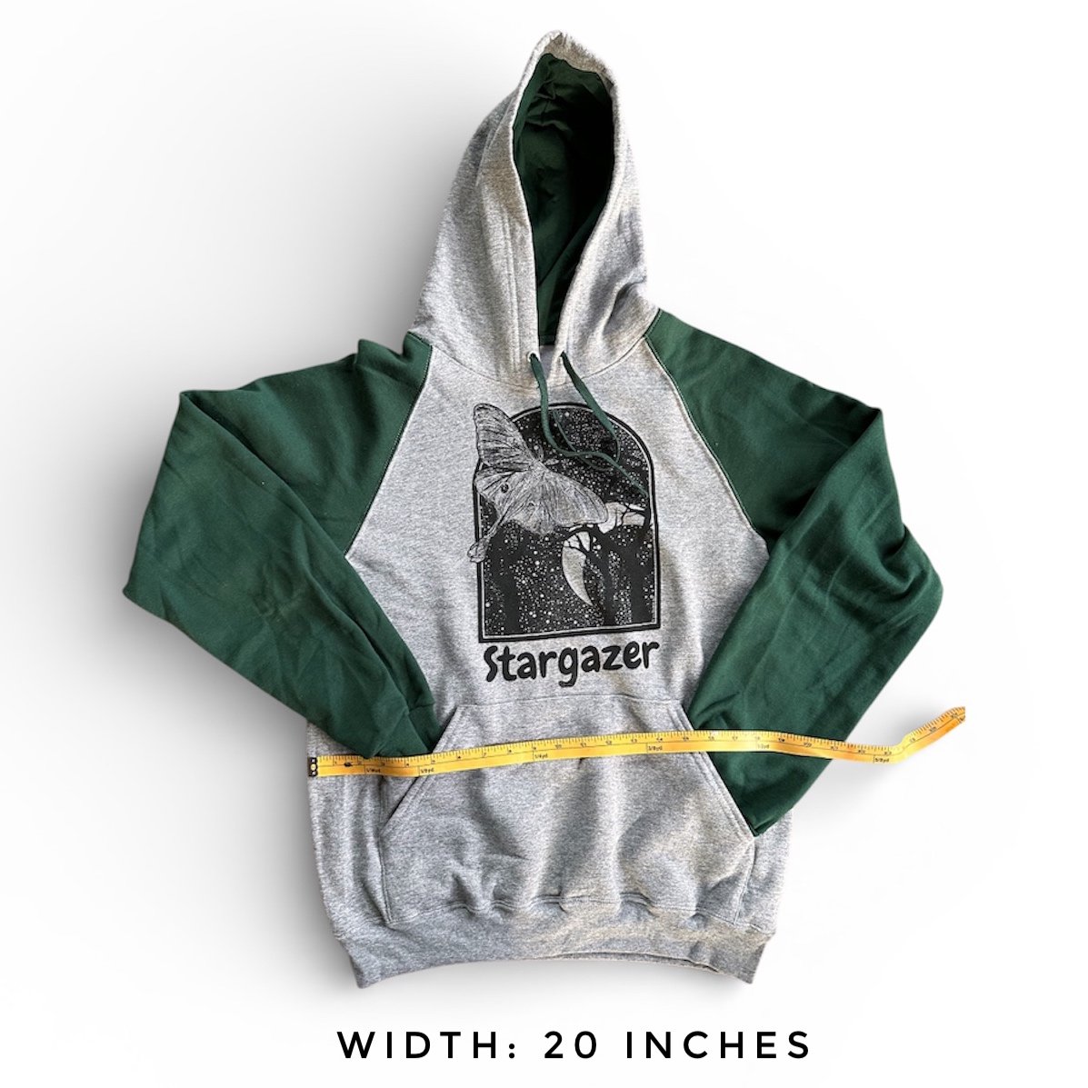 Hoodie width 20 inches