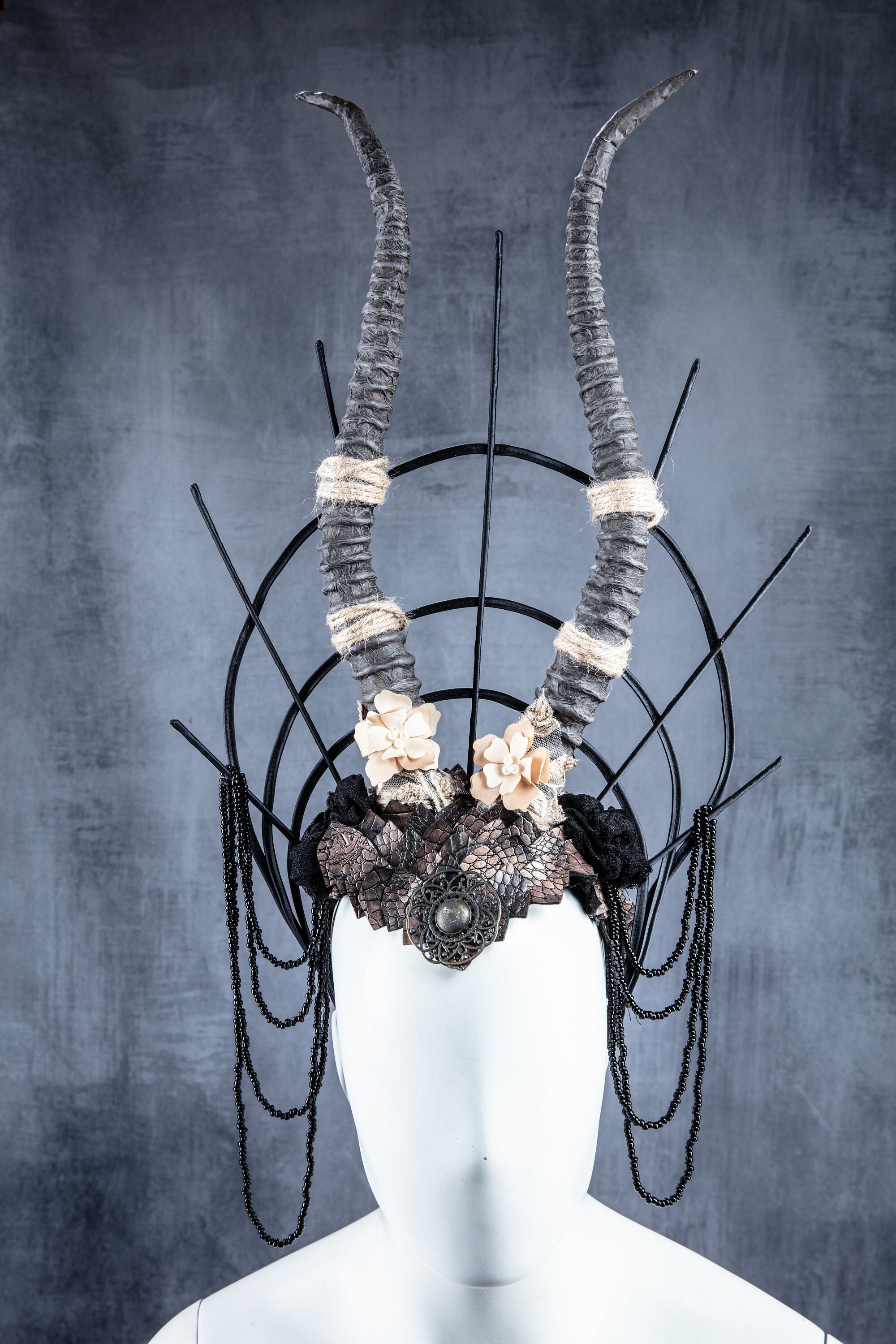 https://i.etsystatic.com/17900108/r/il/013aeb/3146427745/il_fullxfull.3146427745_nm5f.jpg